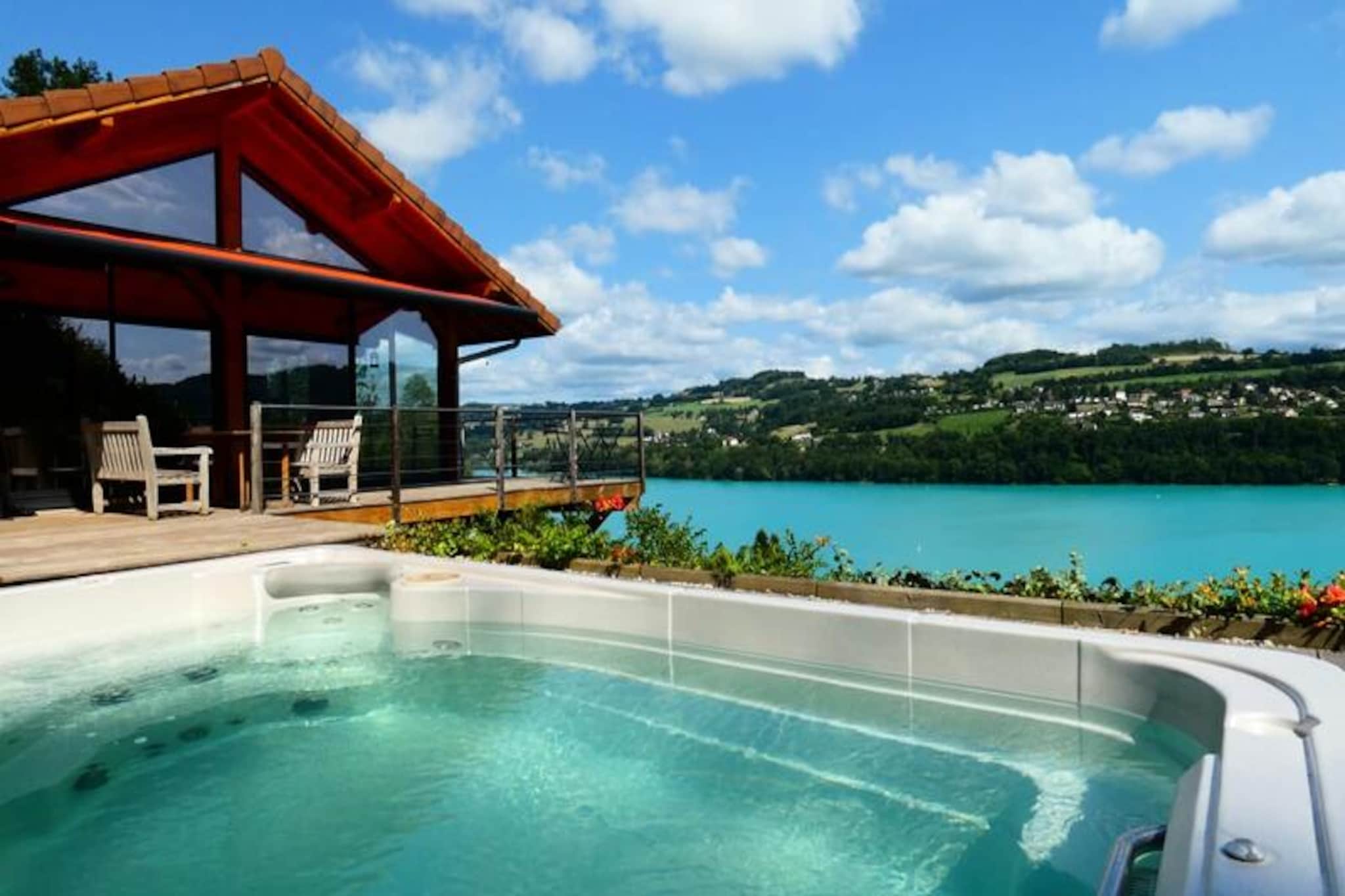 Houses & Villas for 2 People