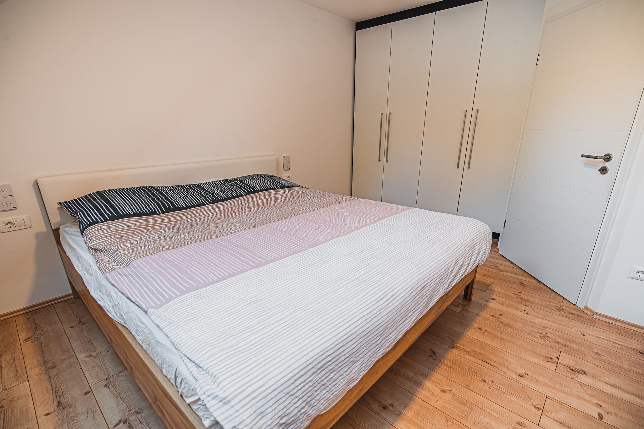 Idyllic and Charming Apartments with Terrace - Classic Two Bedroom Apartment with terrace (owner Daisy)-Bedroom