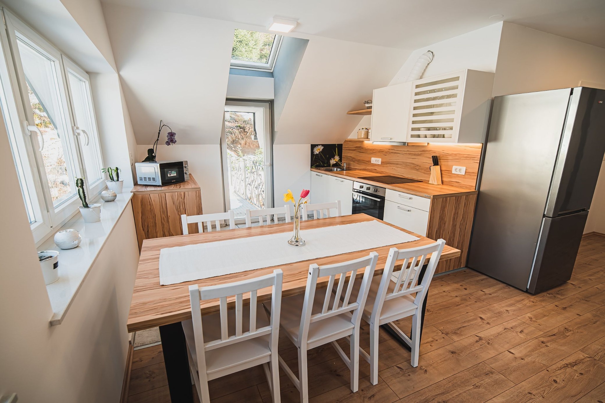 Idyllic and Charming Apartments with Terrace - Classic Two Bedroom Apartment with terrace (owner Daisy)-Kitchen