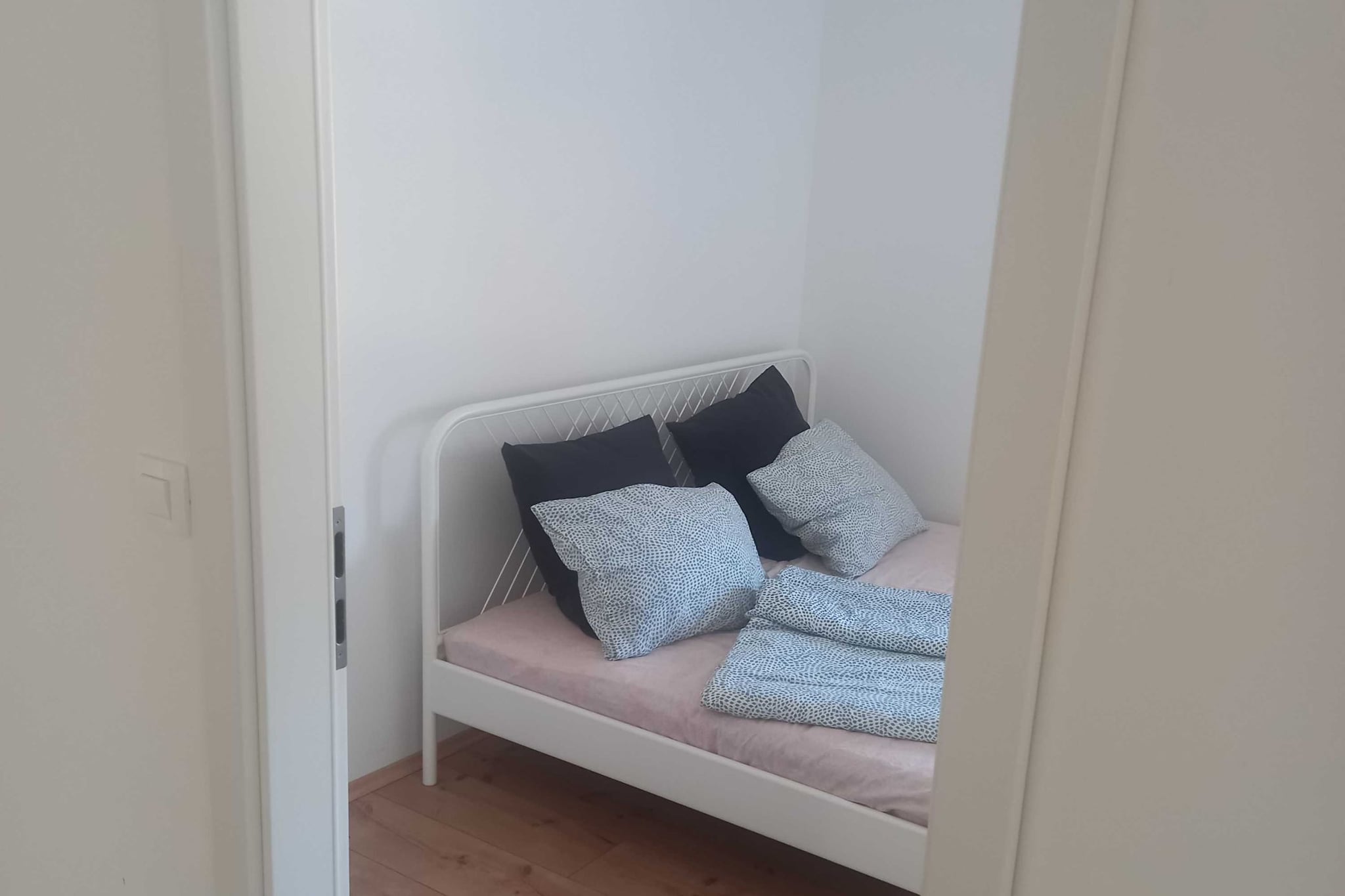Idyllic and Charming Apartments with Terrace - Standard Two Bedroom Apartment with terrace (owner Violets)-Bedroom