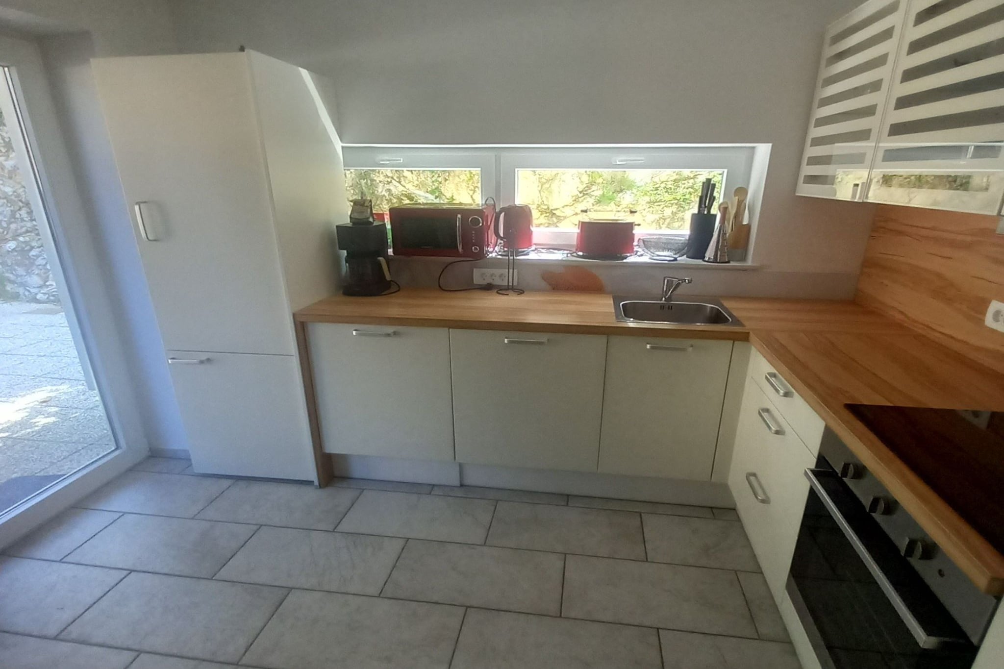 Idyllic and Charming Apartments with Terrace - Standard Two Bedroom Apartment with terrace (owner Violets)