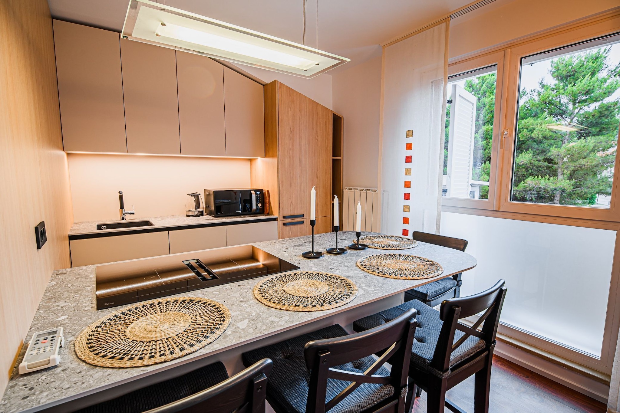 Elegant and Scenic Peaceful Apartments Portoroz - One Bedroom Apartment with Terrace-Keuken