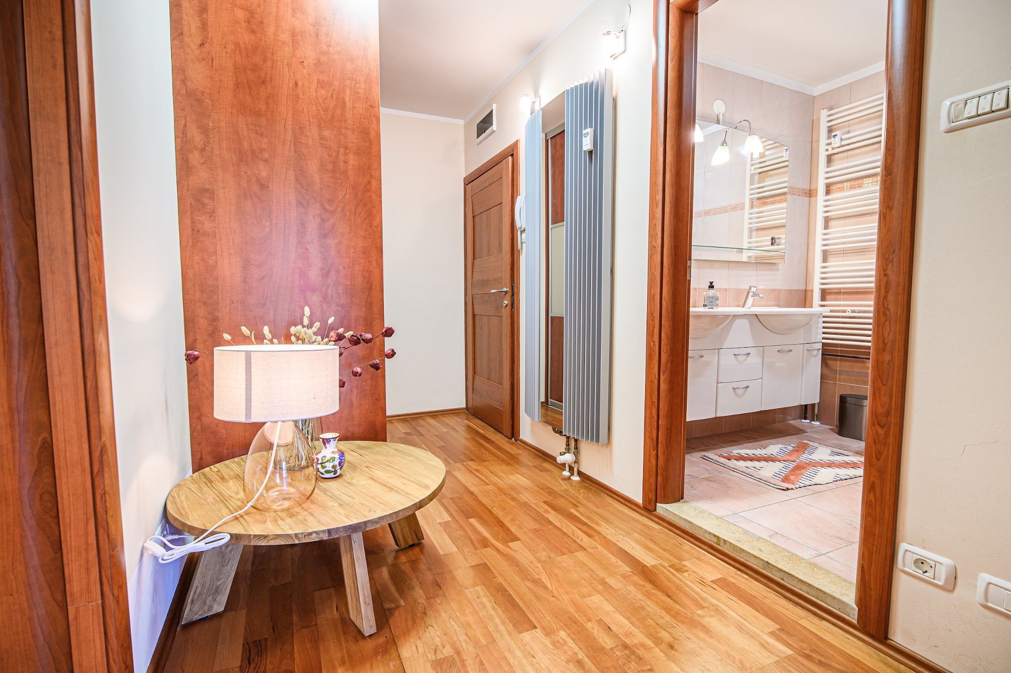 Elegant and Scenic Peaceful Apartments Portoroz - One Bedroom Apartment with Terrace-Binnen
