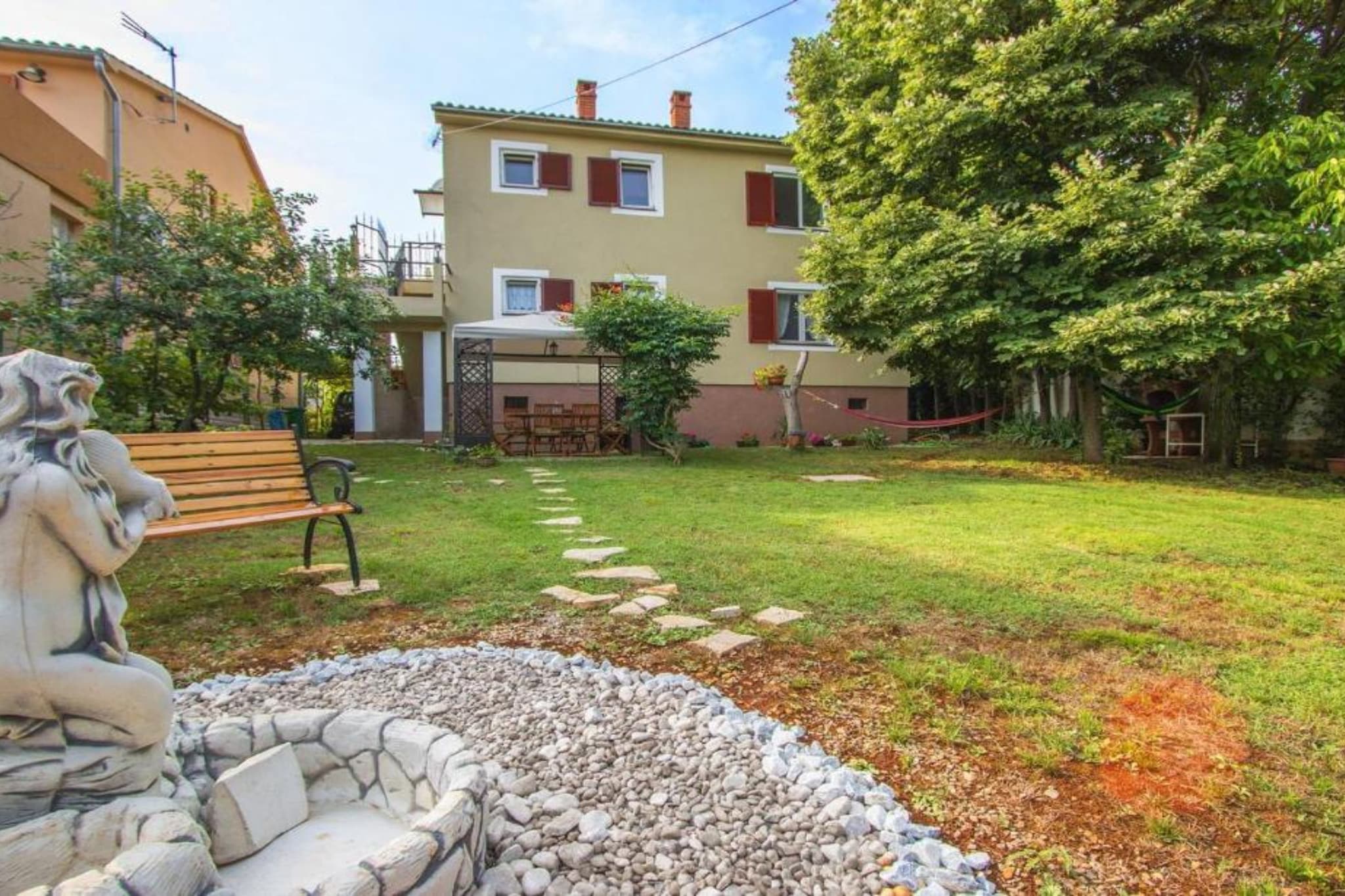 Elgasi Charming & Cozy Apartment-Buitenlucht