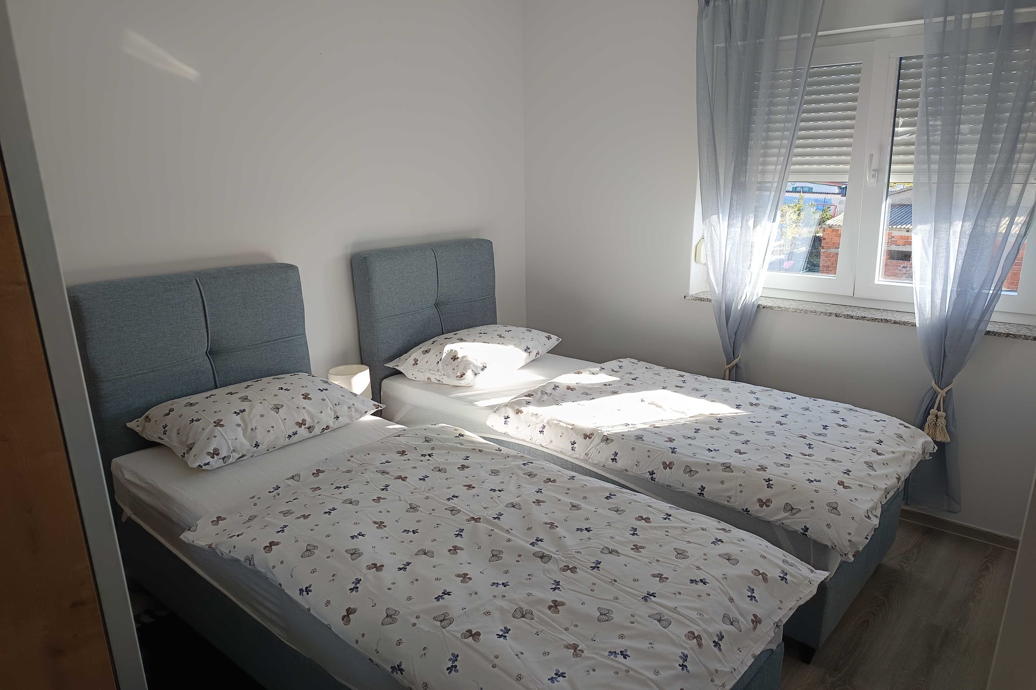 Cozy Apartment Bili - Two Bedroom Apartment-Bedroom