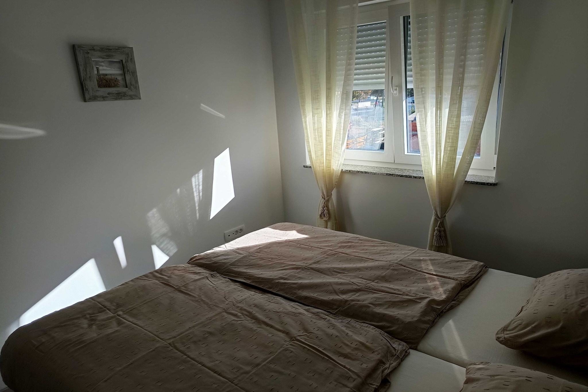 Cozy Apartment Bili - Two Bedroom Apartment-Bedroom