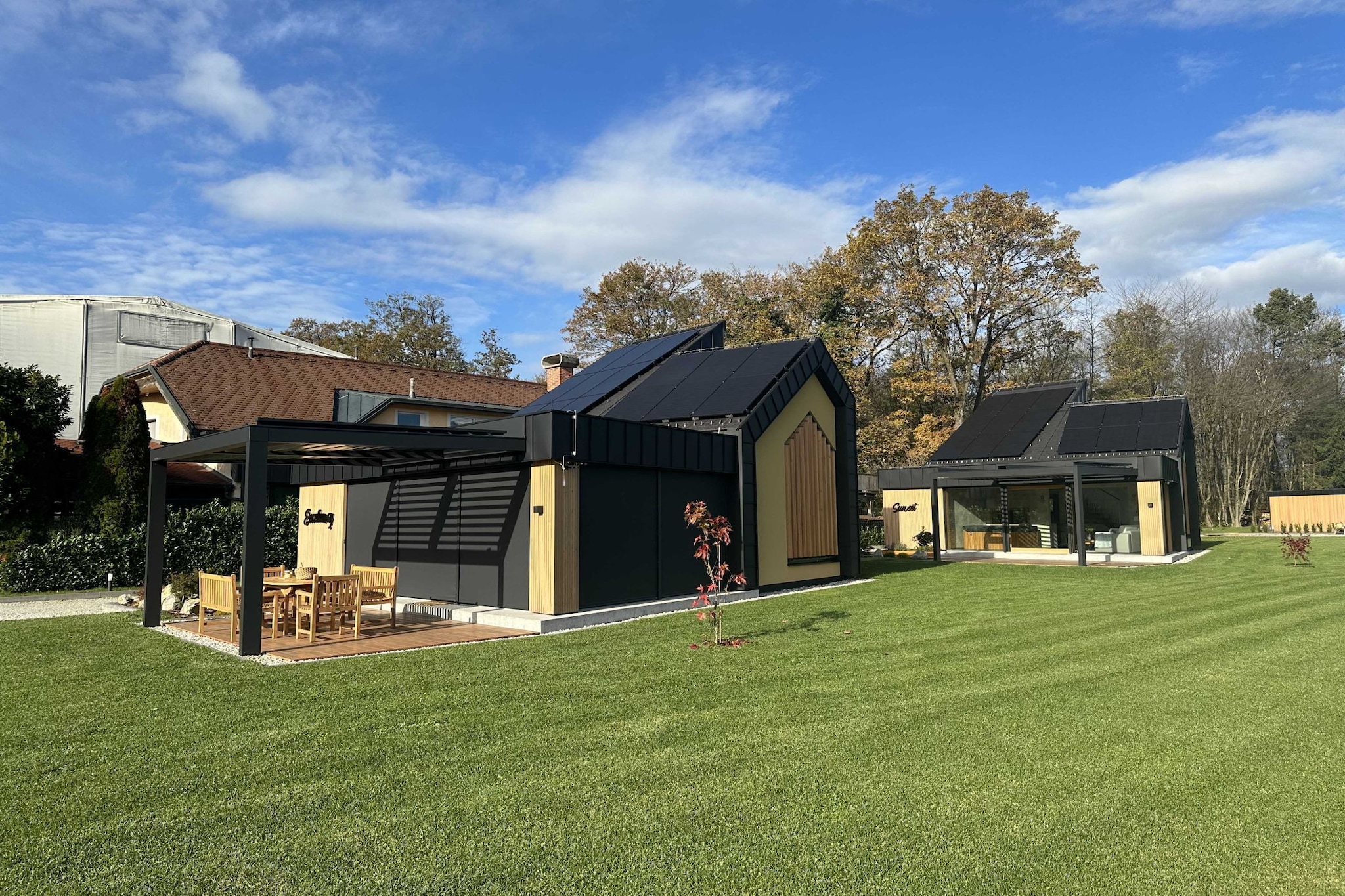 Elegant Warm Bliss Hideaway Escape Lodge - Holiday Home with Hot-Tub and Sauna (owner Excellency)-Outdoor