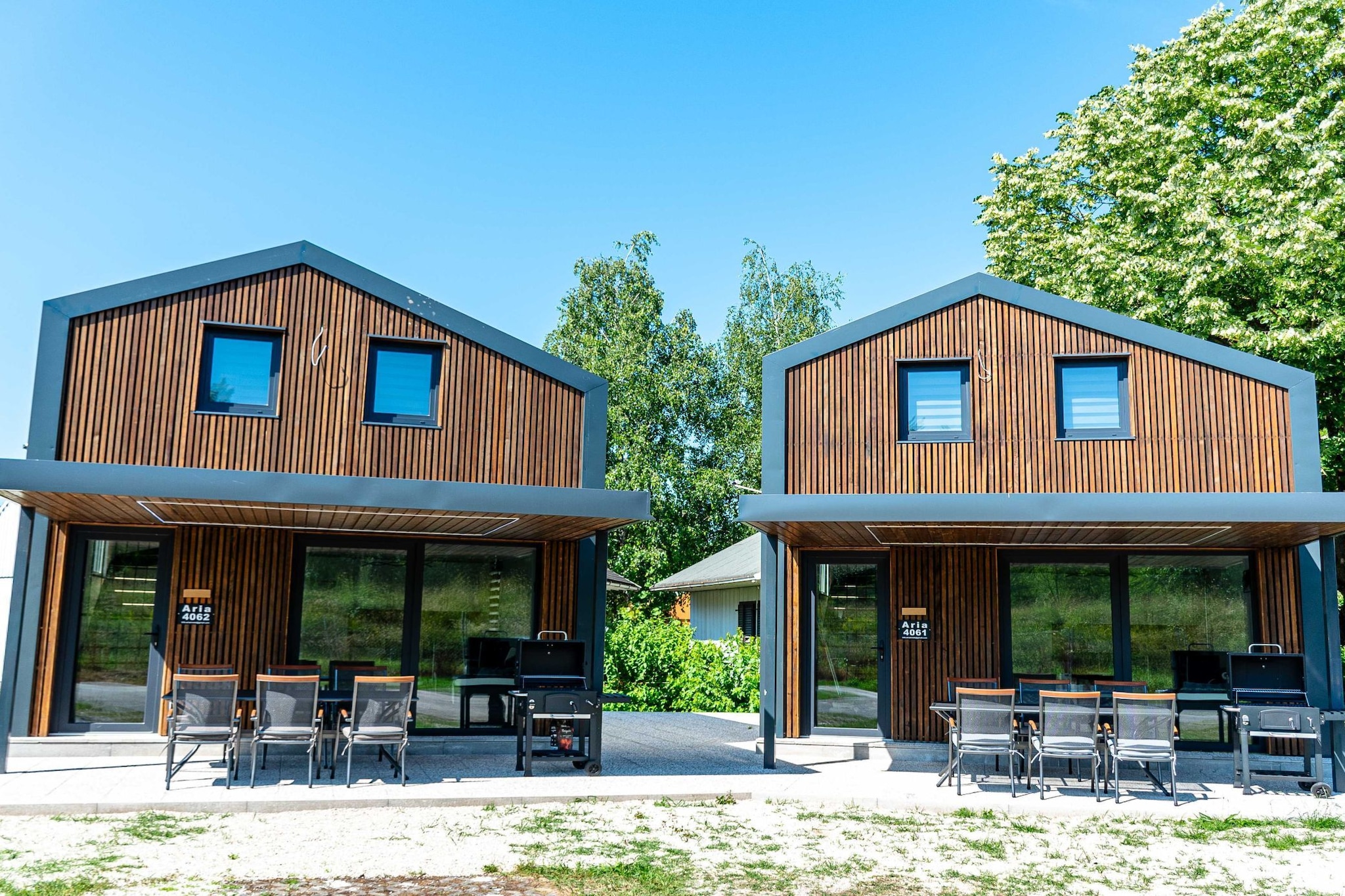 Tranquil Luxe Thermal Escape Mobile Home - Classic Mobile Home with Terrace  (owner 4063)-Buitenlucht