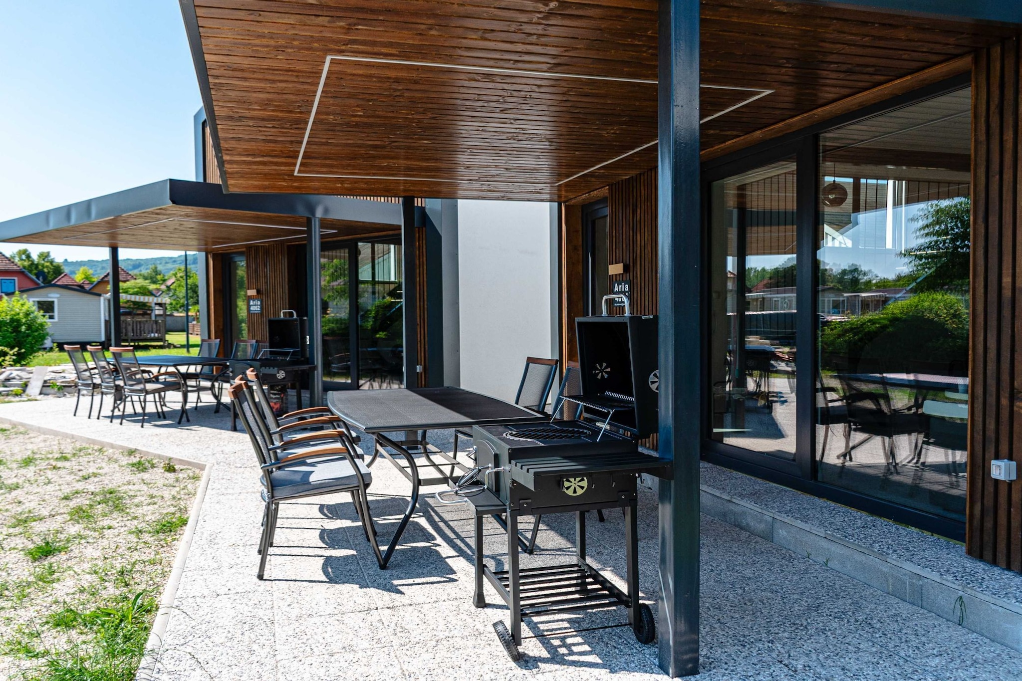 Tranquil Luxe Thermal Escape Mobile Home - Classic Mobile Home with Terrace  (owner 4063)-Buitenlucht
