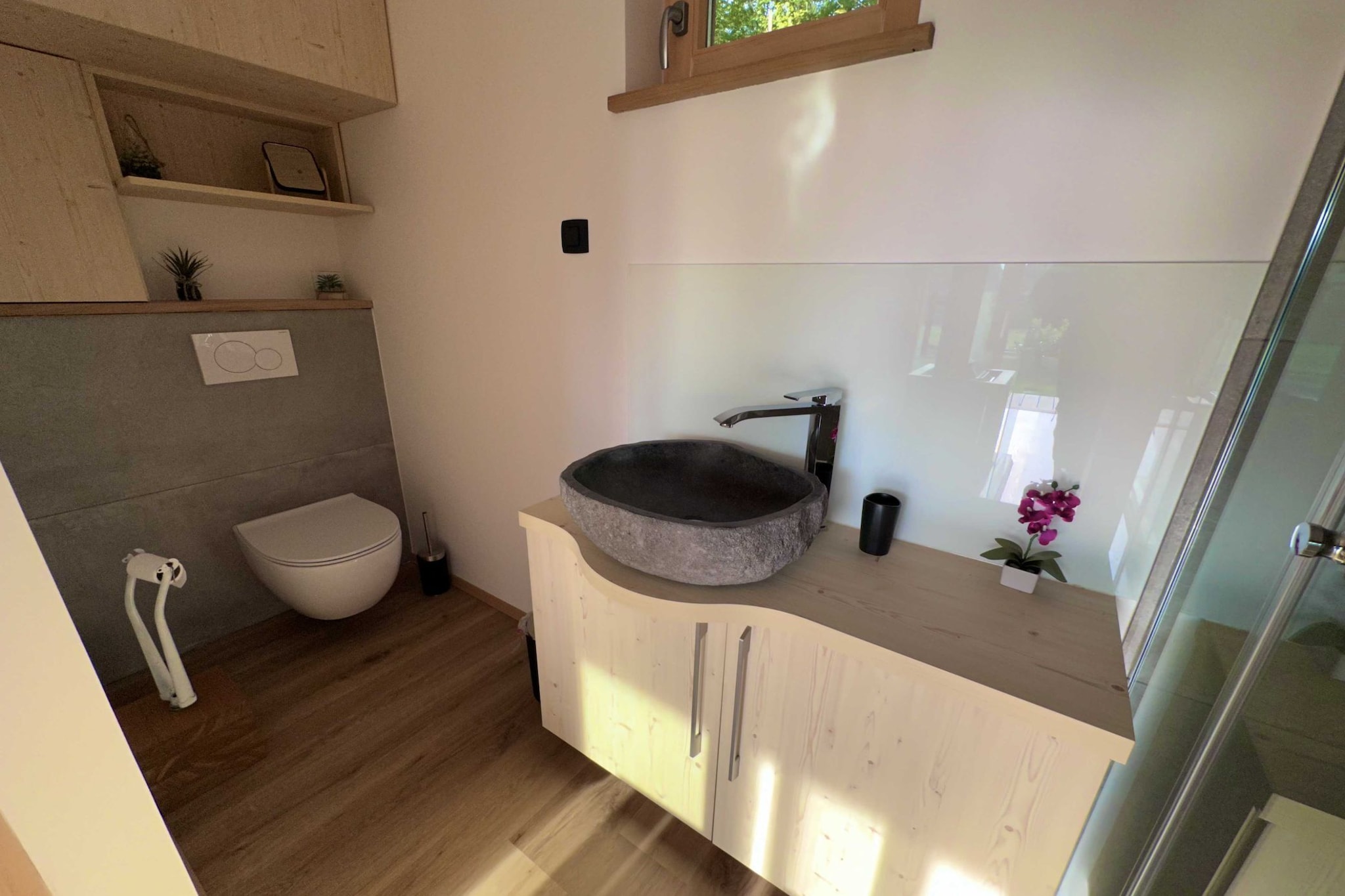 Elegant Warm Bliss Hideaway Escape Lodge - Glamping (owner Desiree)-Bathroom