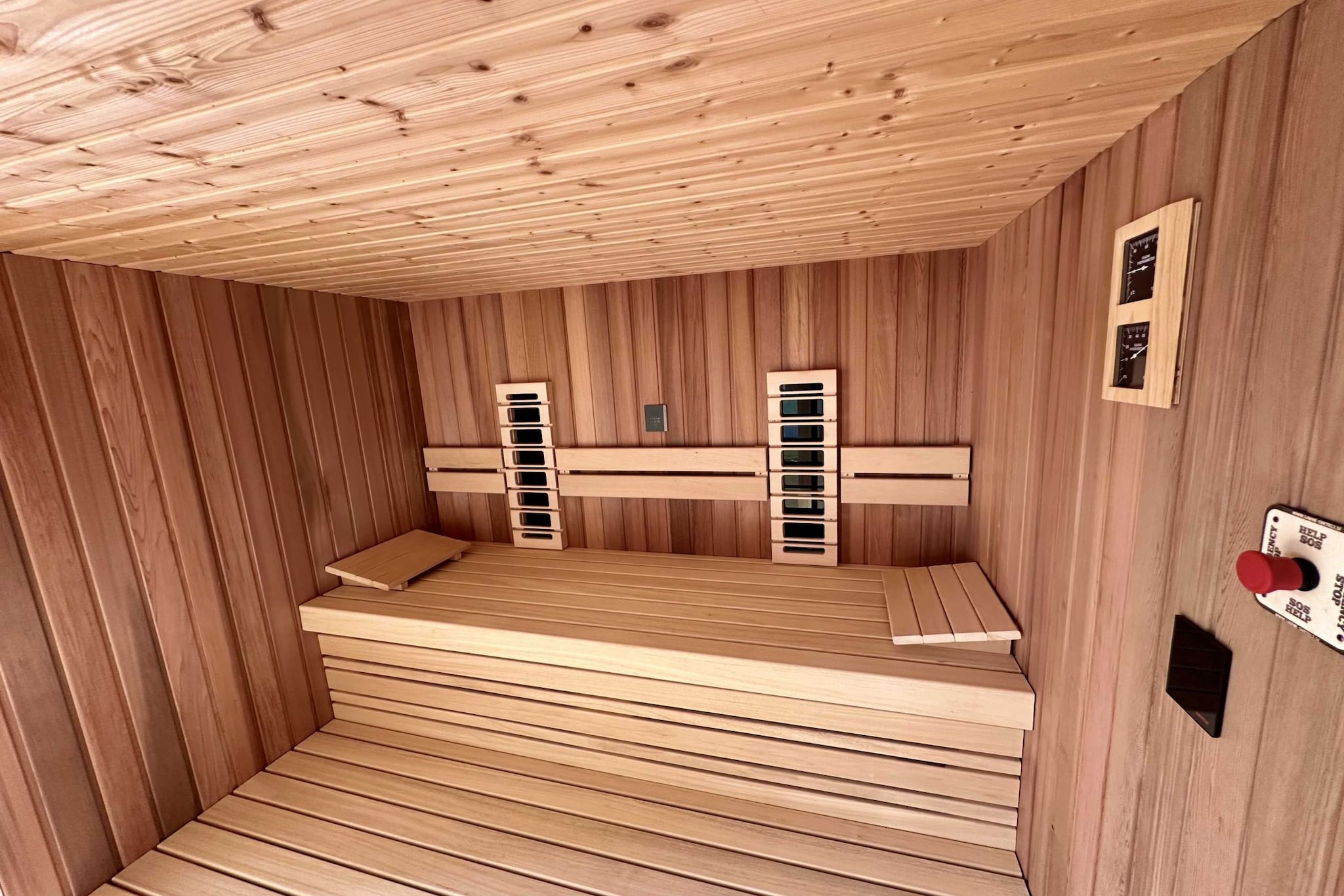 Elegant Warm Bliss Hideaway Escape Lodge - Glamping (owner Desiree)-Sauna