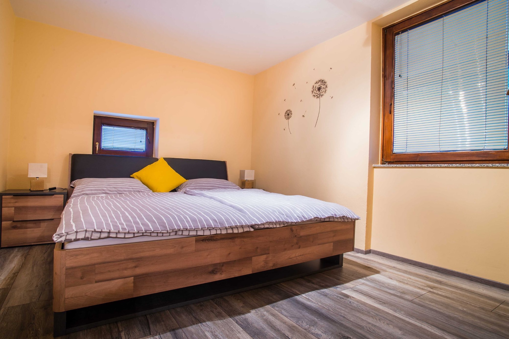 Luce Hilltop Cozy Apartment - Two Bedroom Apartment-Chambre