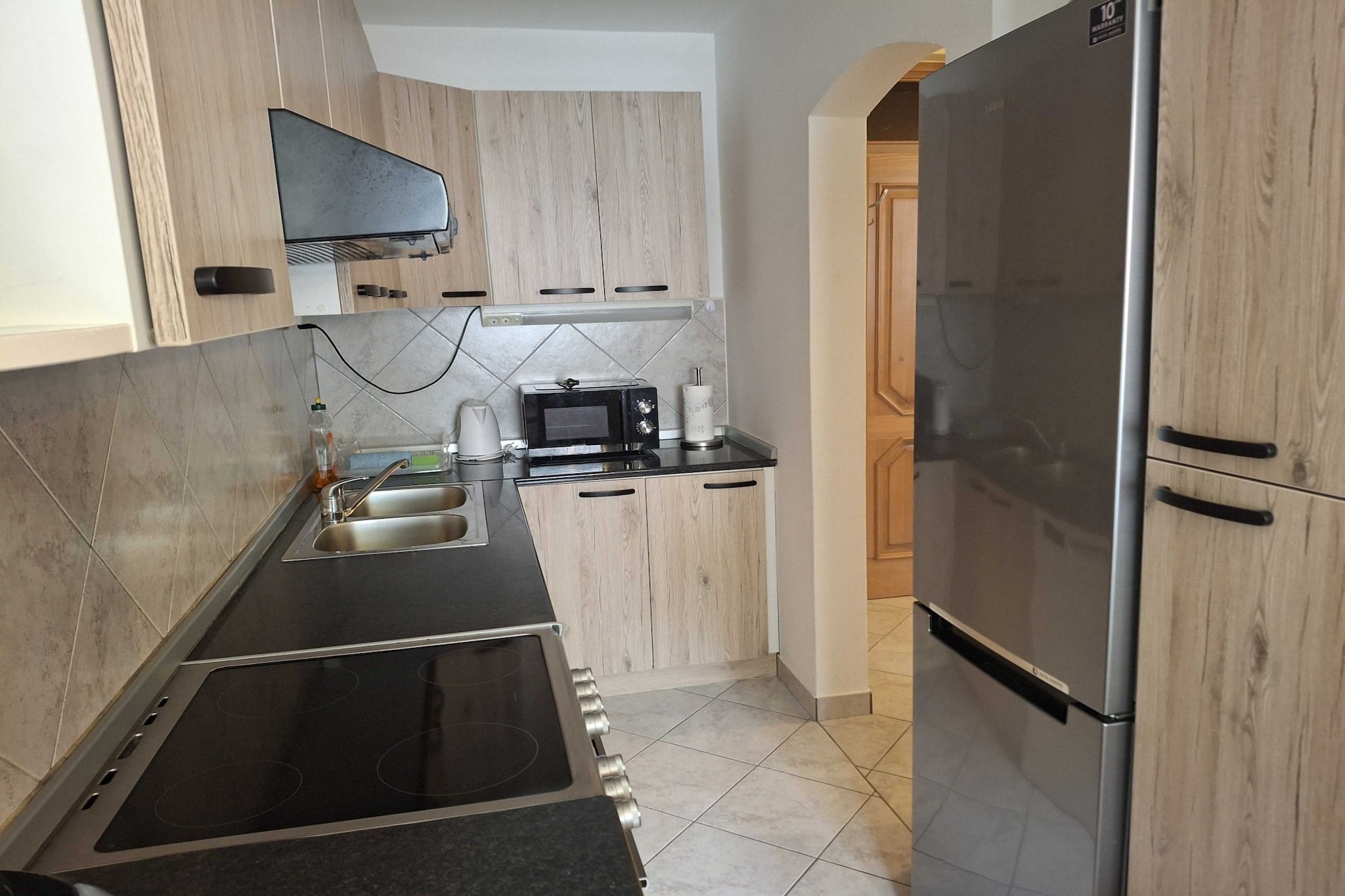 Luce Hilltop Cozy Apartment - Two Bedroom Apartment-Cuisine