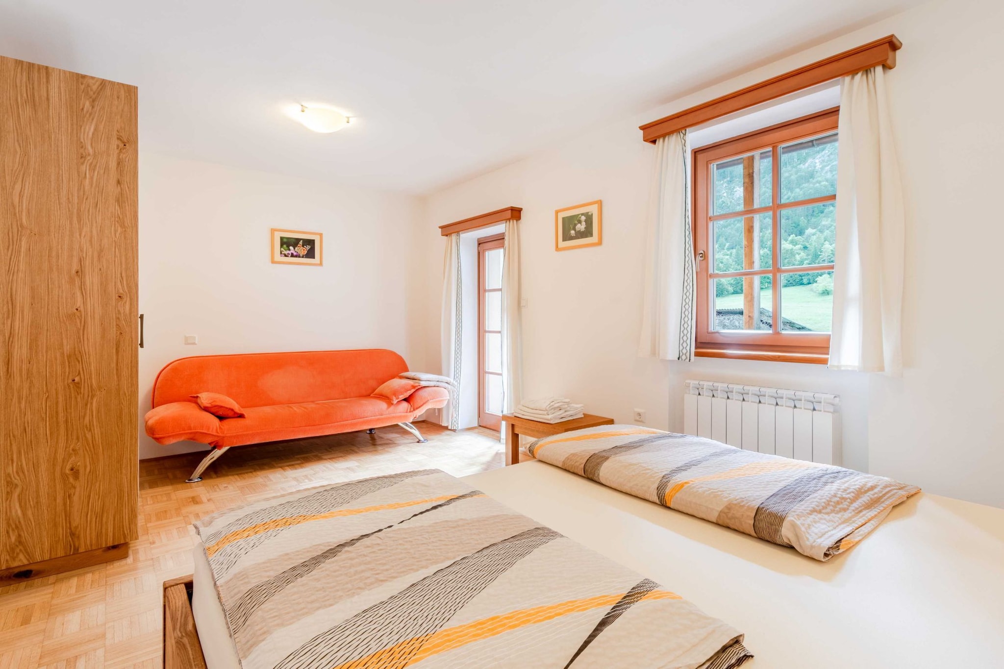 Log pod Mangartom Amazing Apartment with Balcony - One Bedroom Apartment with Balcony