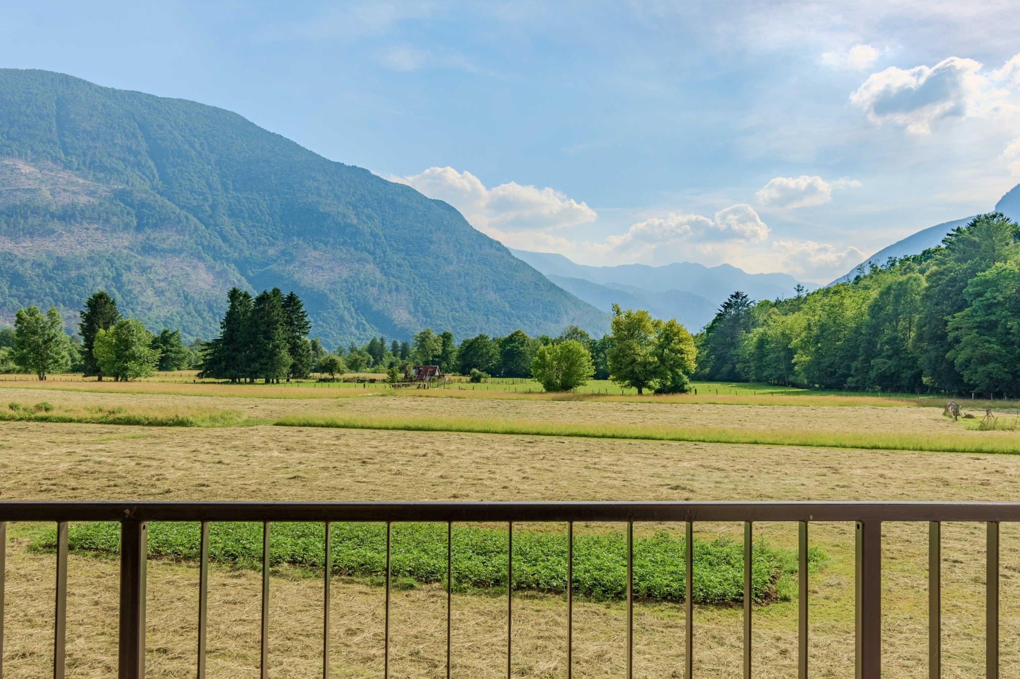 Bovec Chic Apartment with Sauna - One Bedroom Apartment with Balcony-Terrasse / balcon