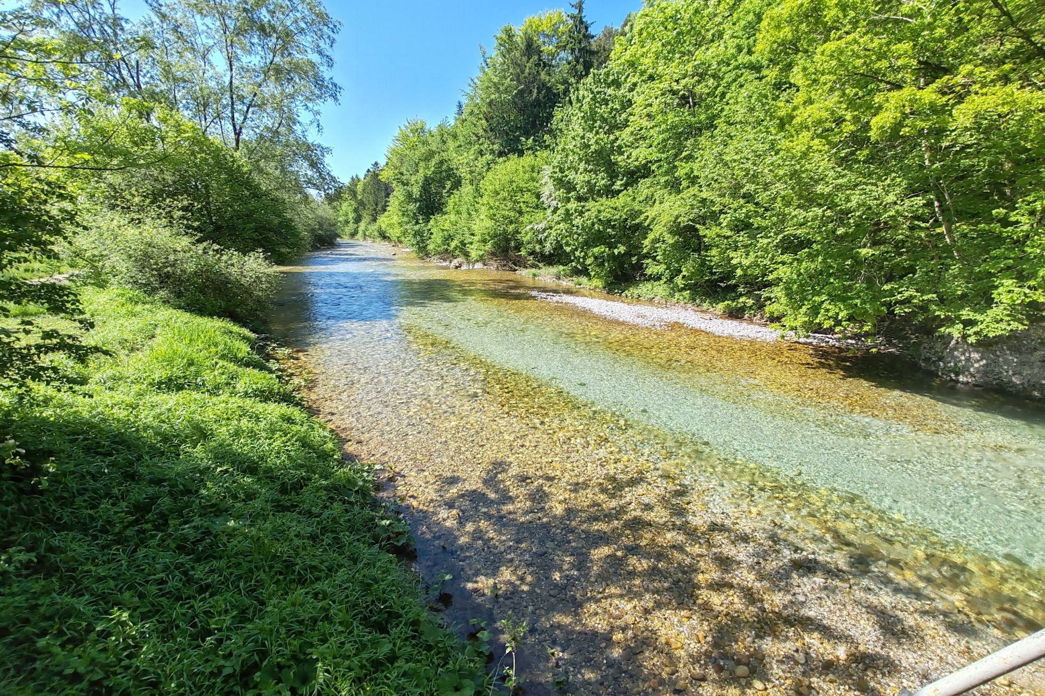 Riverside Unique and Tranquil Apartment - Three Bedroom Apartment-View