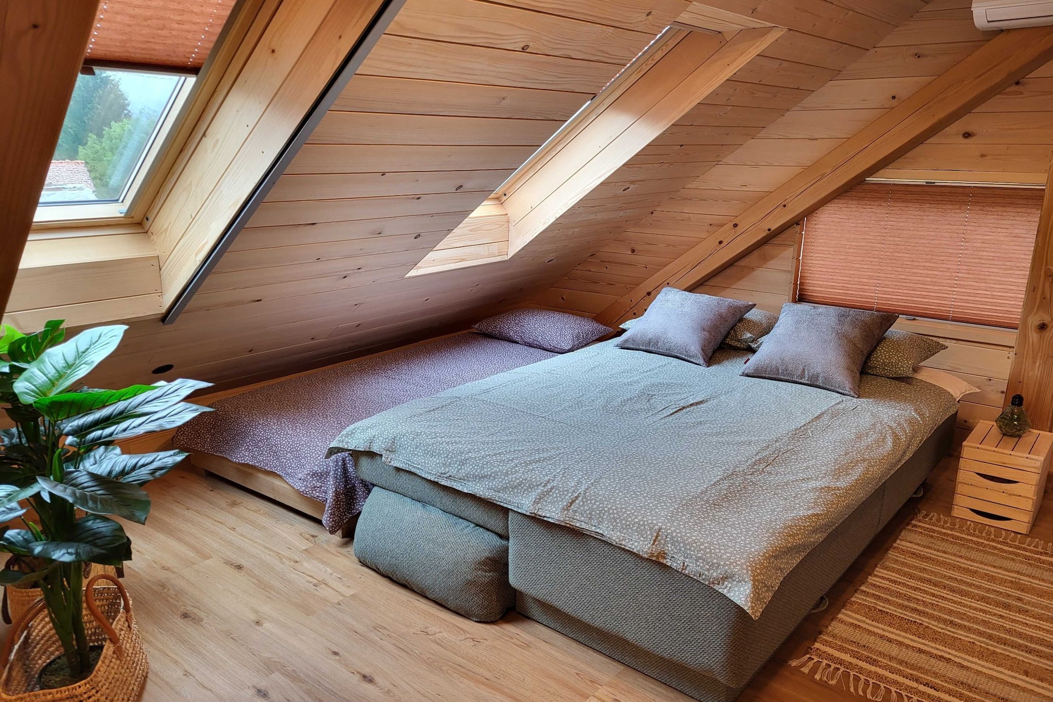 Echo Valley Hillside Holiday Home with Sauna - Two Bedroom Holiday Home with Sauna-Slaapkamer