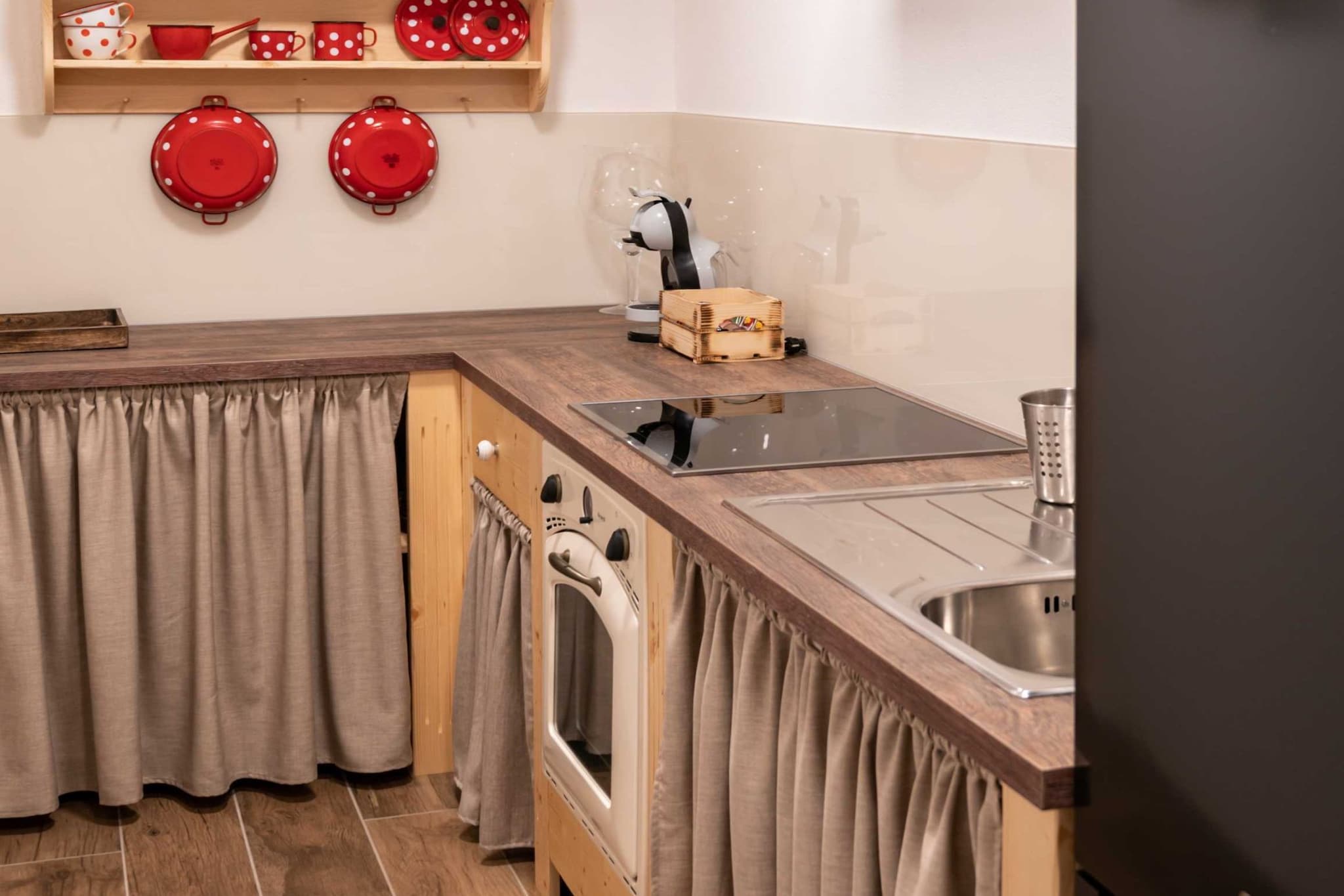Echo Valley Hillside Holiday Home with Sauna - Two Bedroom Holiday Home with Sauna-Slaapkamer