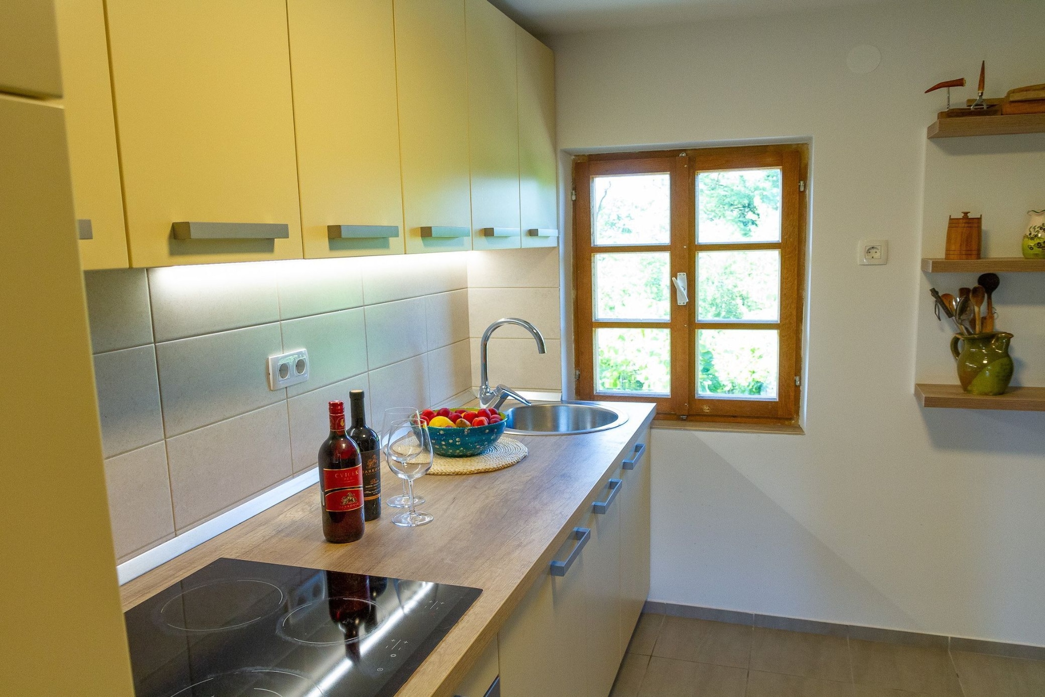 Hillside Haven Holiday Home with Sauna and Hot-Tub - One Bedroom Holiday Home with Sauna and Hot-Tub-Keuken