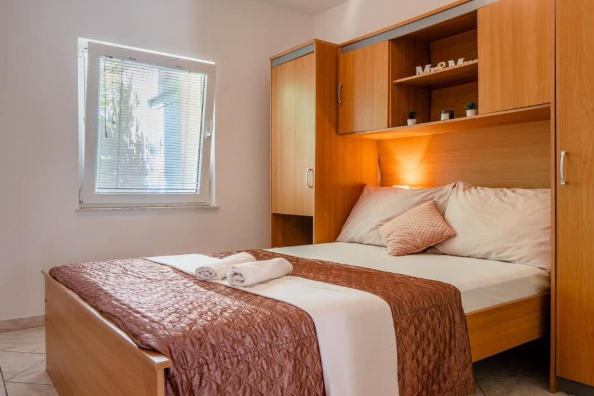 Two Bedroom Apartment 1 (Prizemlje)-Bedroom