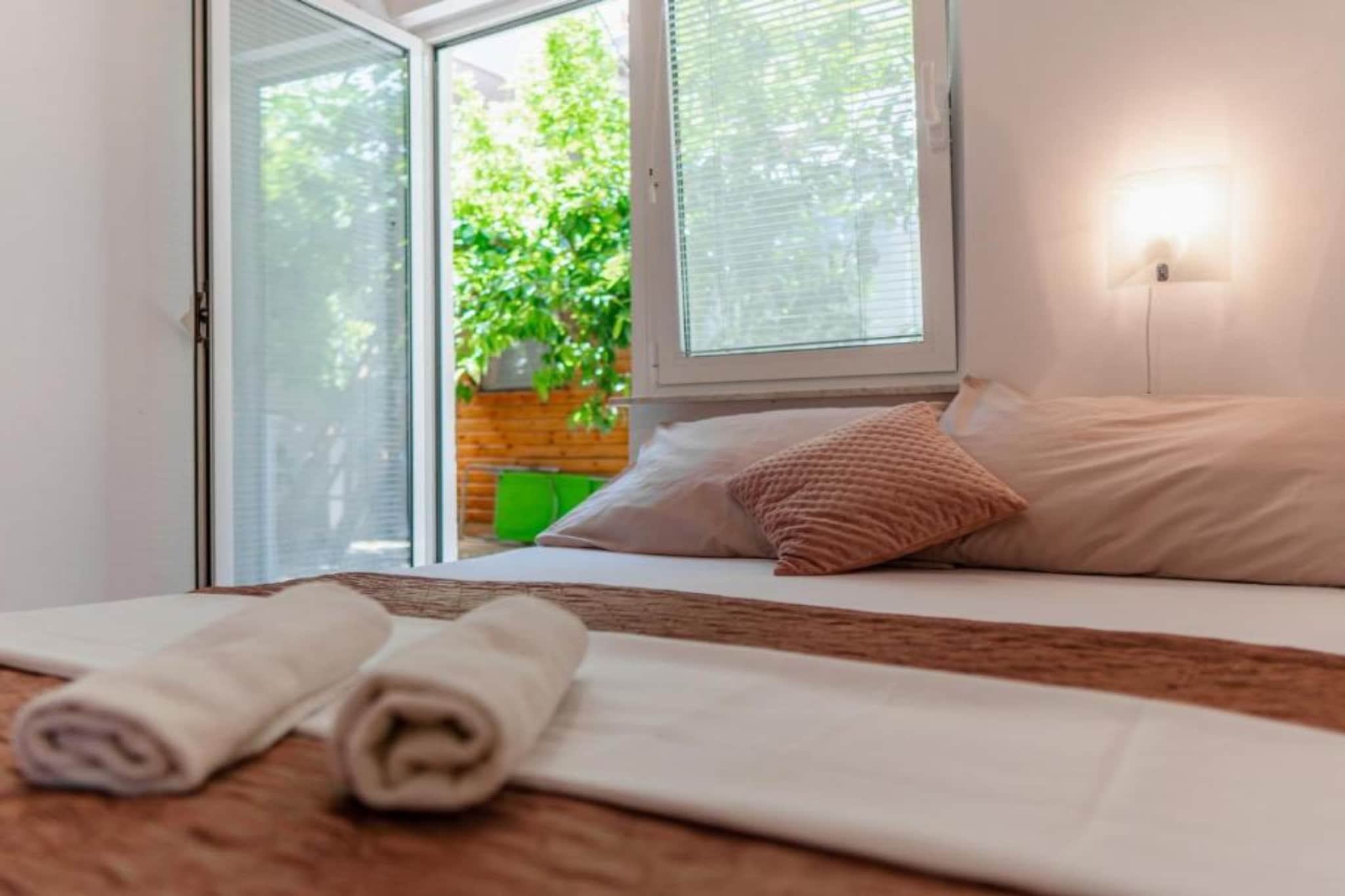 Two Bedroom Apartment 2 (Prizemlje)-Bedroom