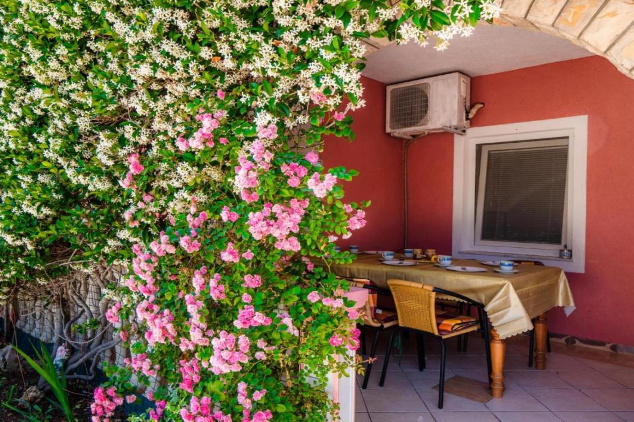 Two Bedroom Apartment 4 ( Kat)-Outdoor