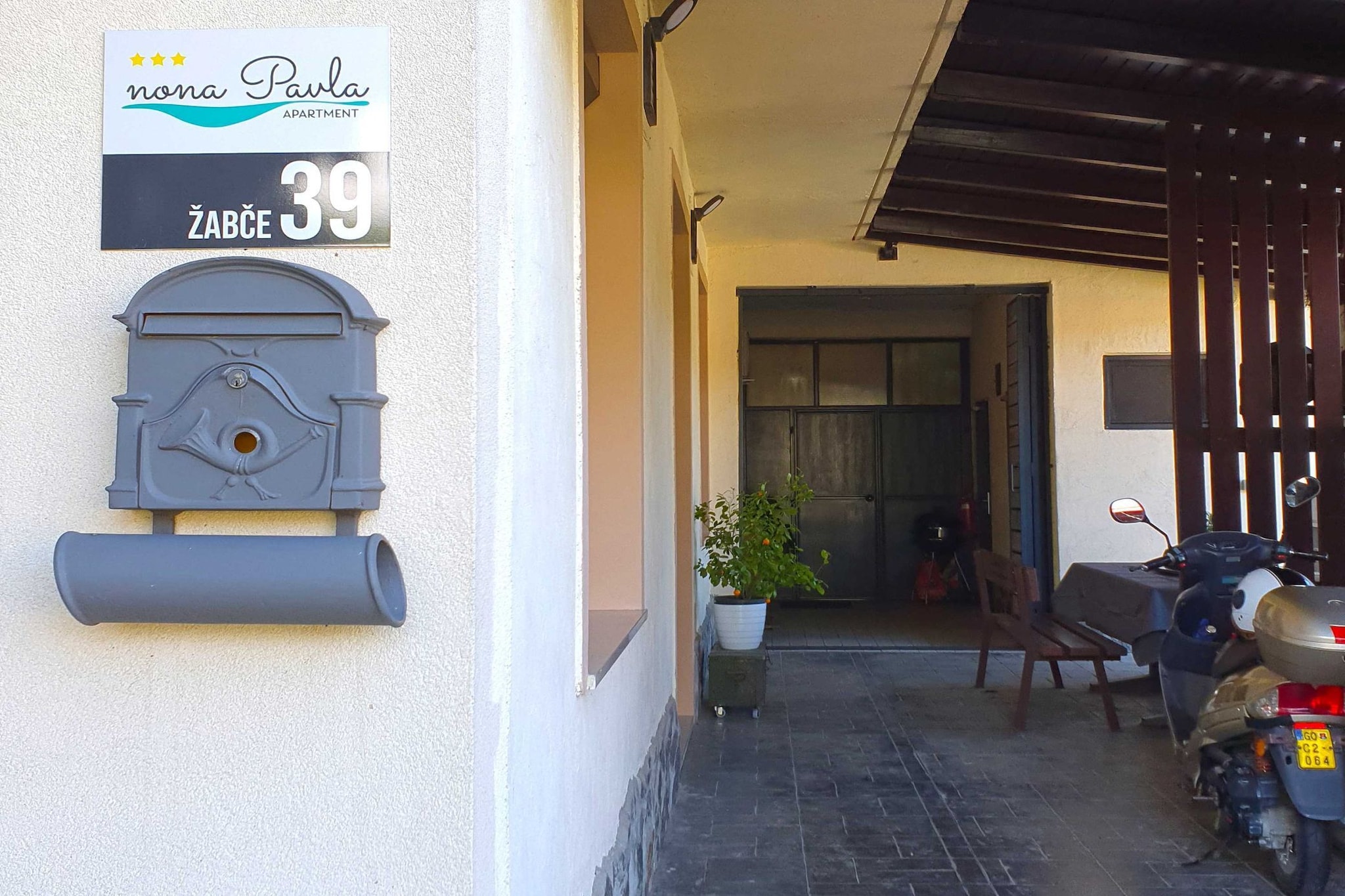 Bright and Sunny Apartment with Terrace - Two Bedroom Apartment with Terrace-Outdoor
