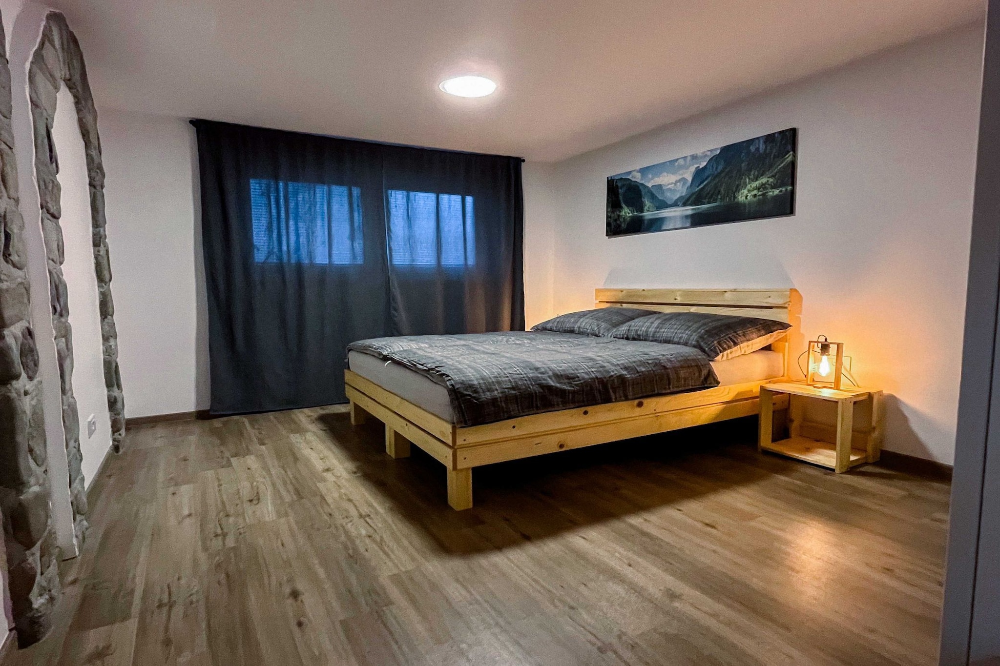 Modern and Peaceful Apartment with Terrace - Two Bedroom Apartment with Terrace-Schlafzimmer