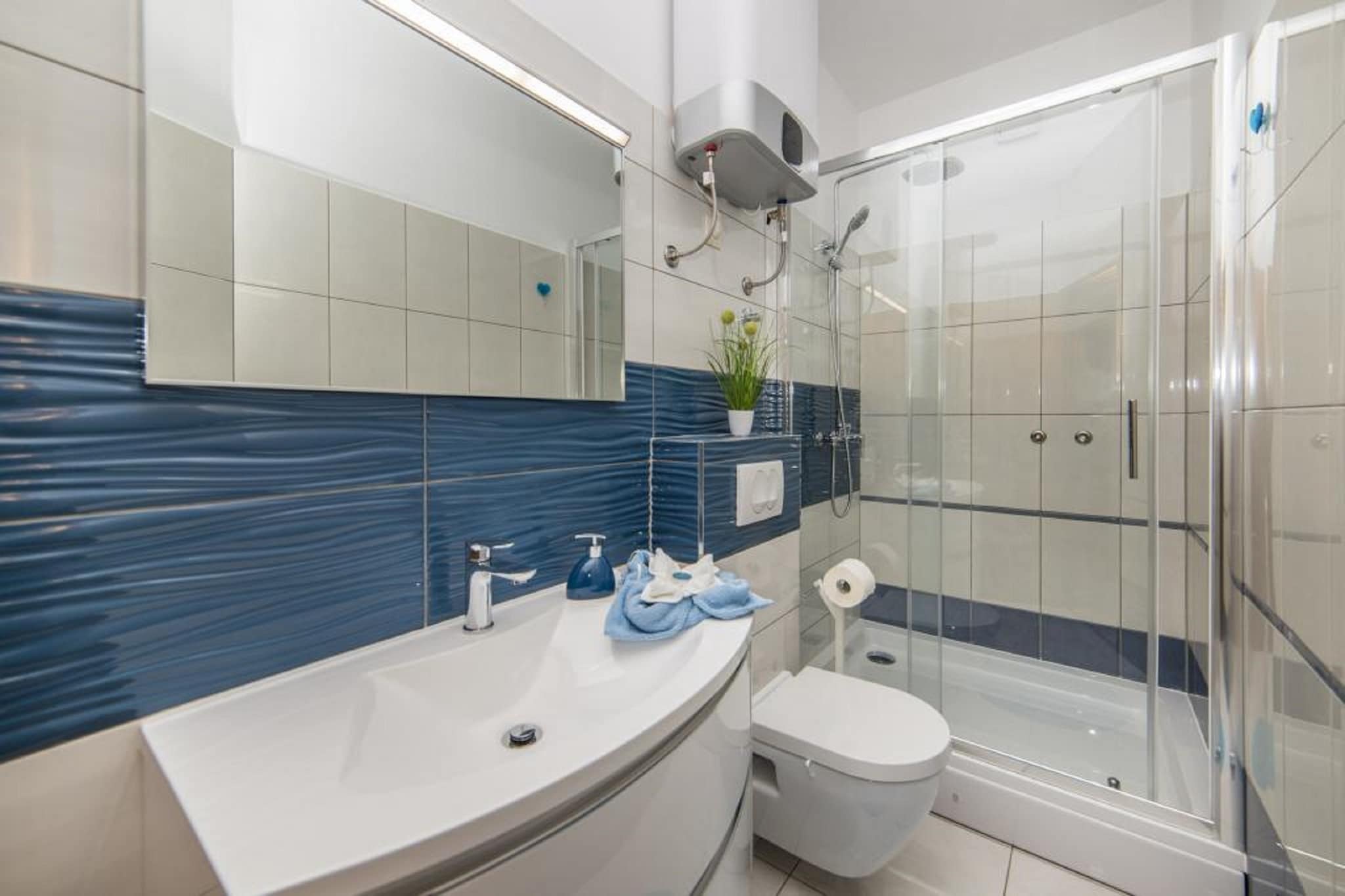 Apartments Tafra - One Bedroom Apartment 2-Badkamer