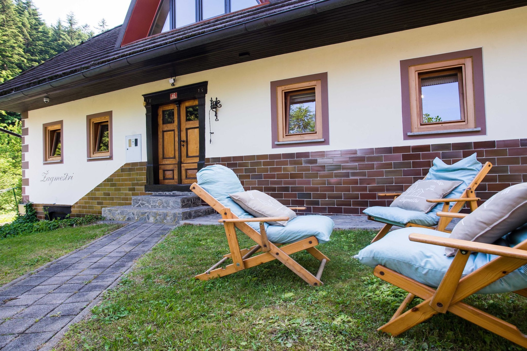 Rustic Authentic Holiday Home with Terrace and Wood Stove - Three Bedroom Holiday Home with Terrace-Extérieur