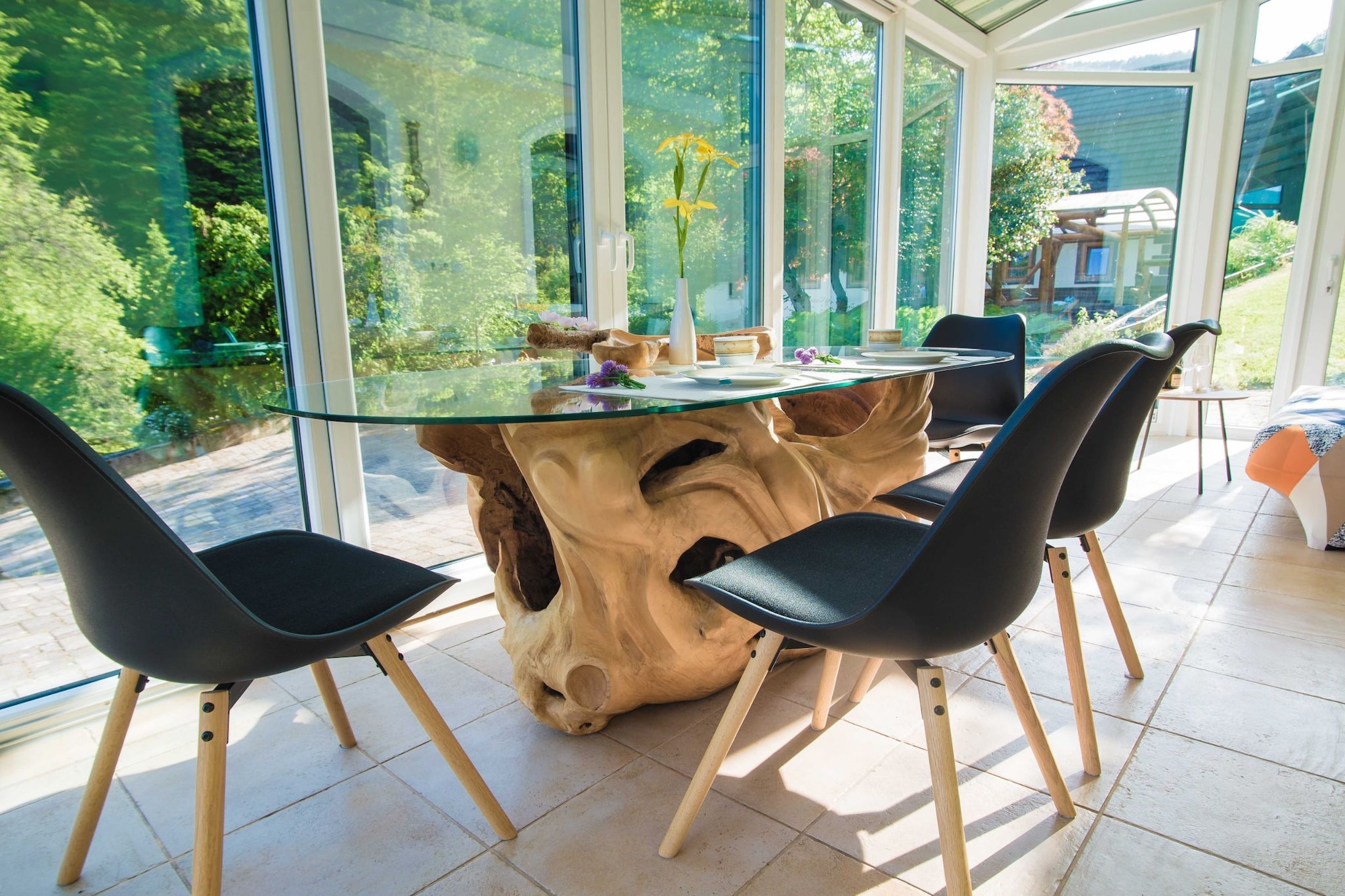 Rustic Authentic Holiday Home with Terrace and Wood Stove - Three Bedroom Holiday Home with Terrace-Salle à manger