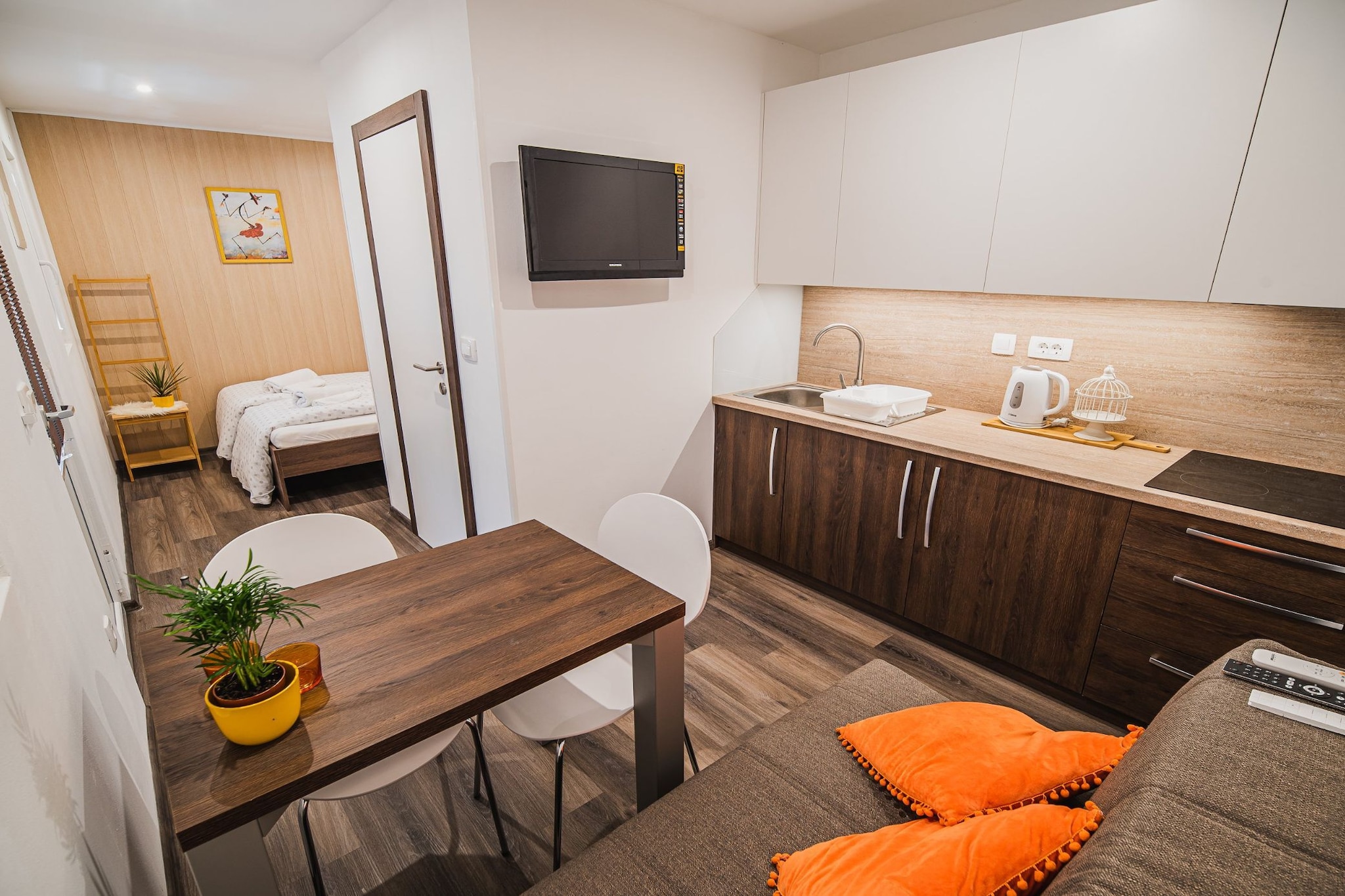 Enchanting Rural Apartment with Terrace - Studio Apartment with Terrace-Kitchen