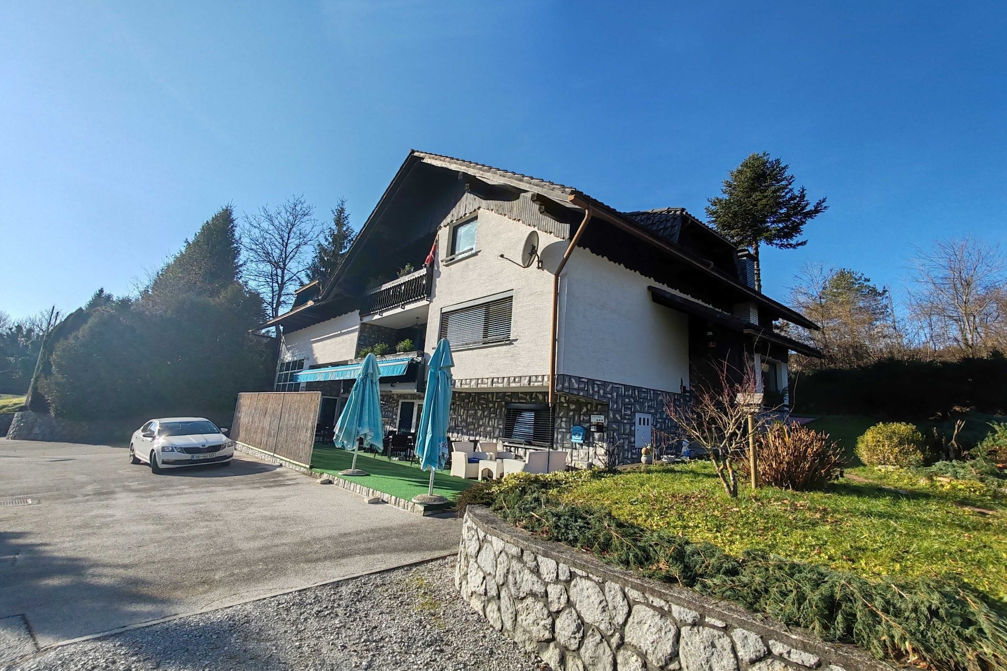 Brezovica Spacious Family-Friendy Apartment - Two Bedroom Apartment with Balcony-Buitenlucht