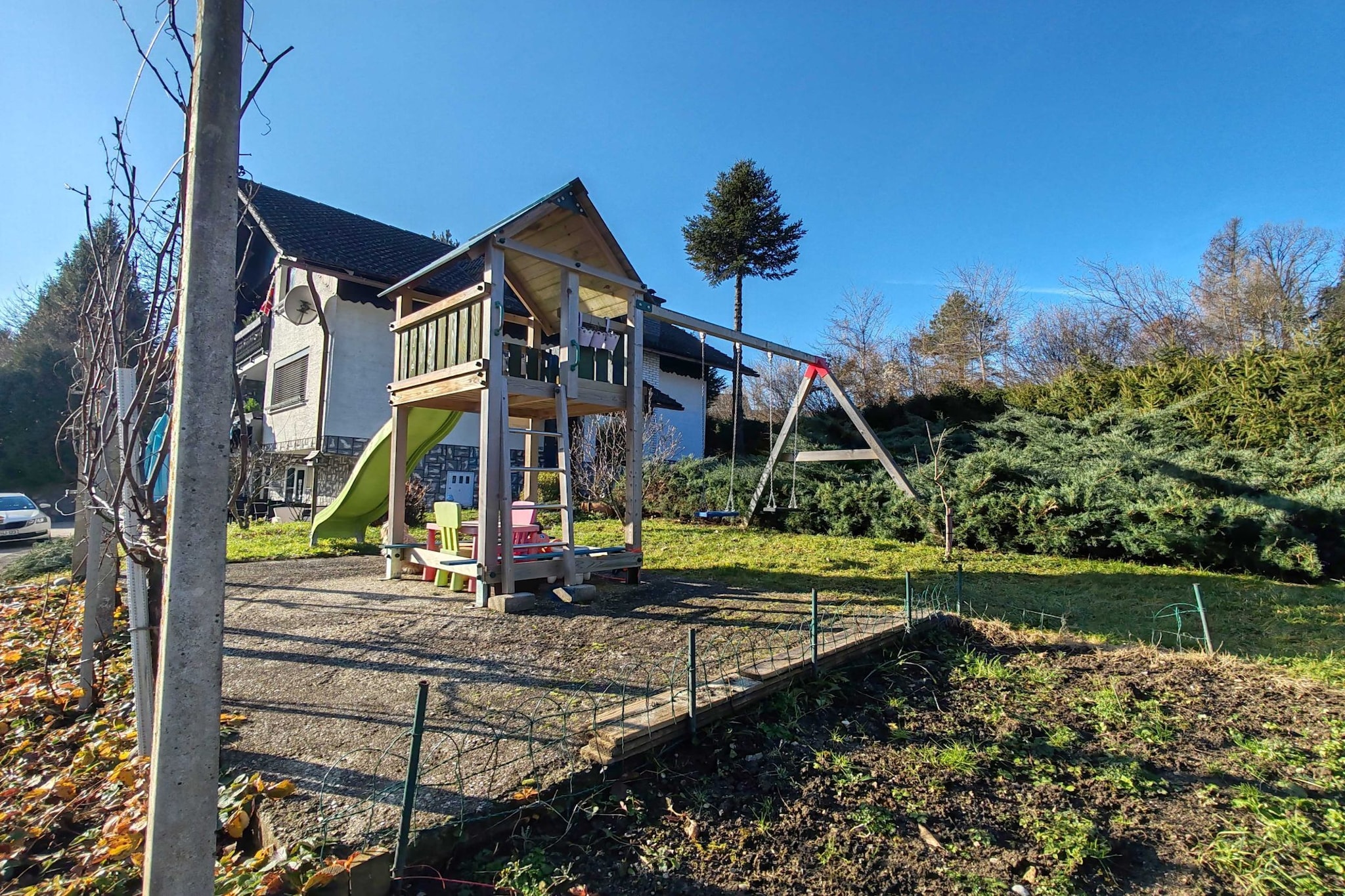 Brezovica Spacious Family-Friendy Apartment - Two Bedroom Apartment with Balcony-Buitenlucht