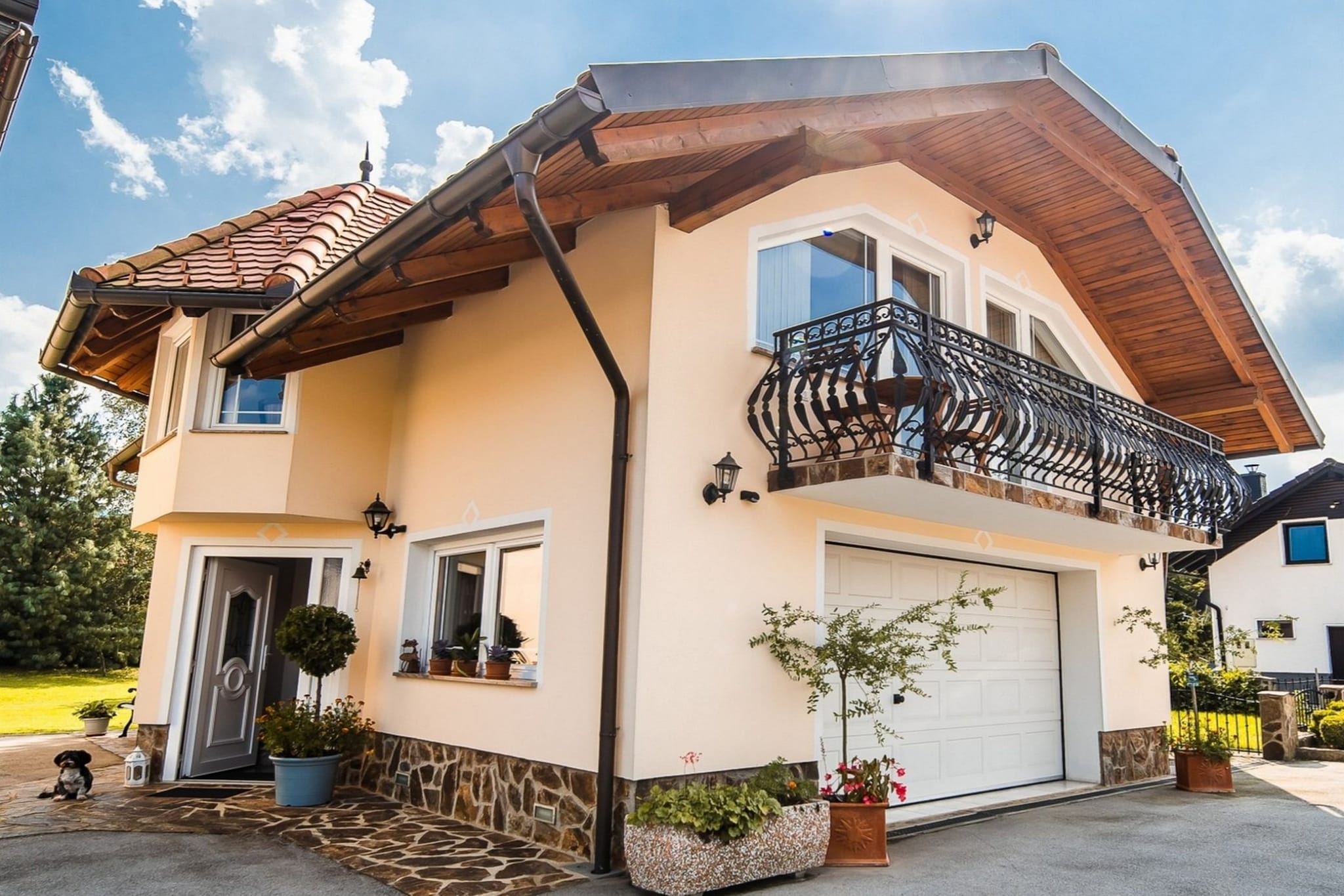 Sunny and Comfortable Apartment with Terrace and Garden - Two Bedroom Apartment with Terrace-Extérieur