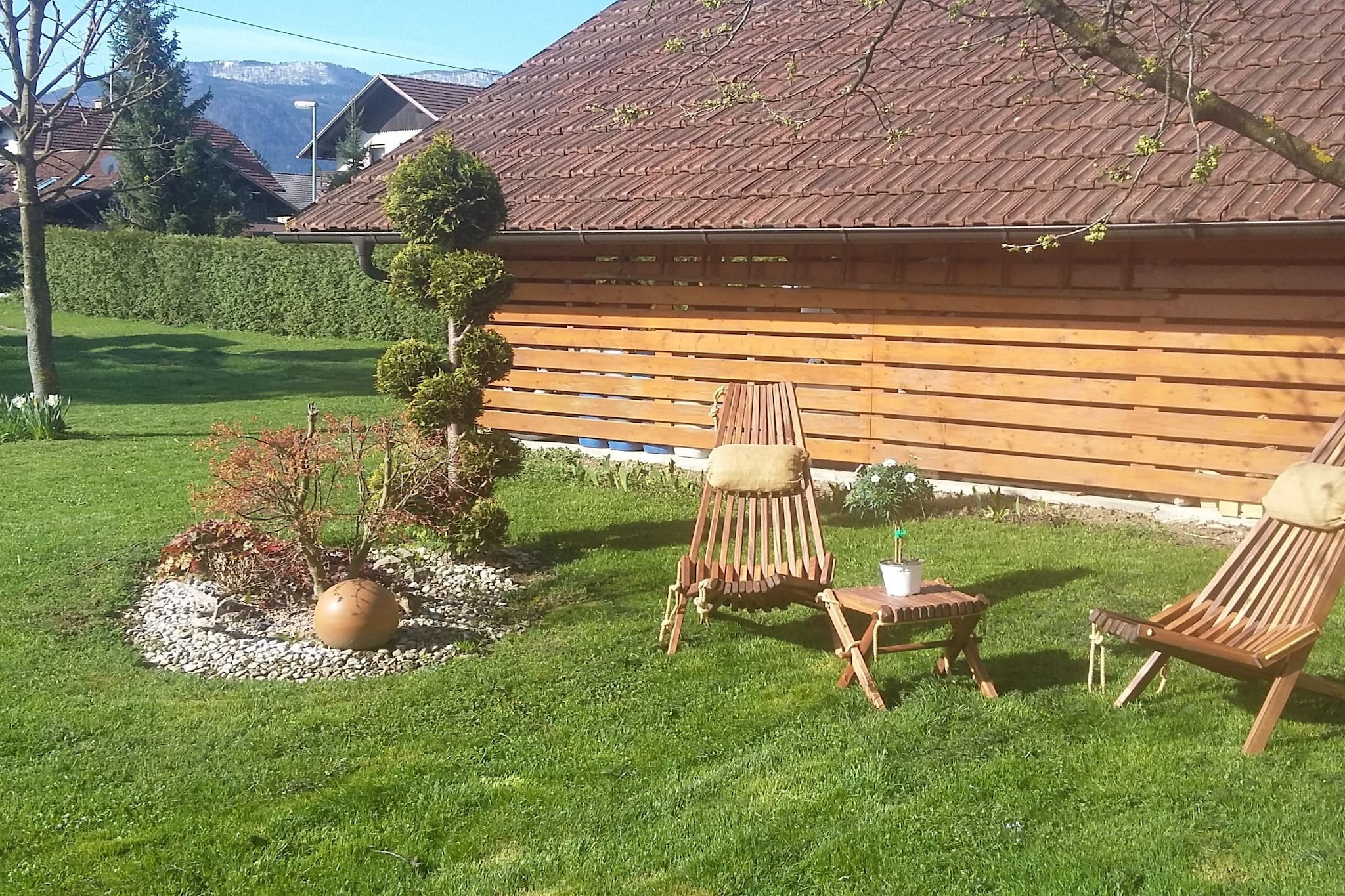 Sunny and Comfortable Apartment with Terrace and Garden - Two Bedroom Apartment with Terrace-Extérieur