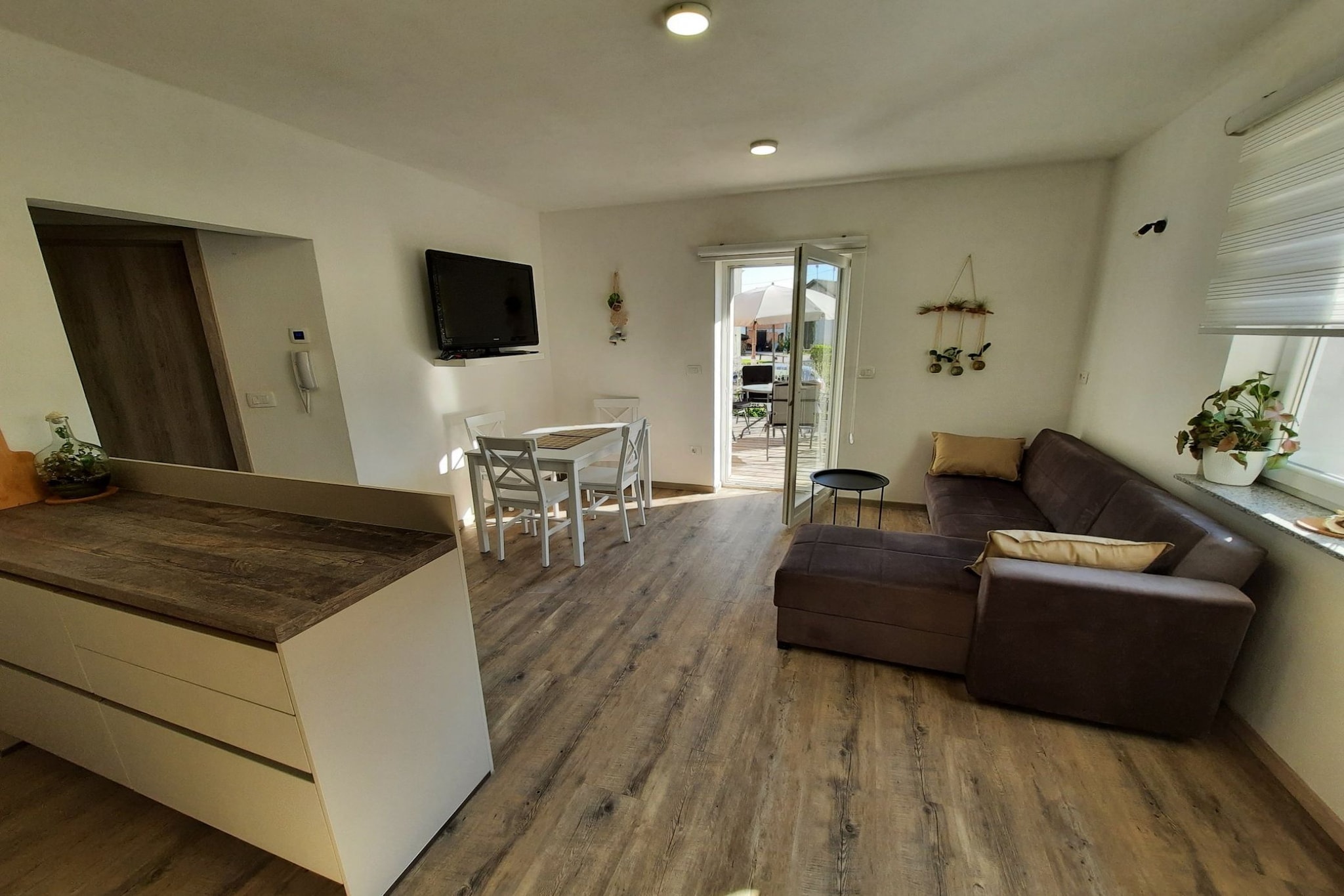 Modern and Pleasant Kamnik Apartment with Terrace - One Bedroom Apartment with Terrace