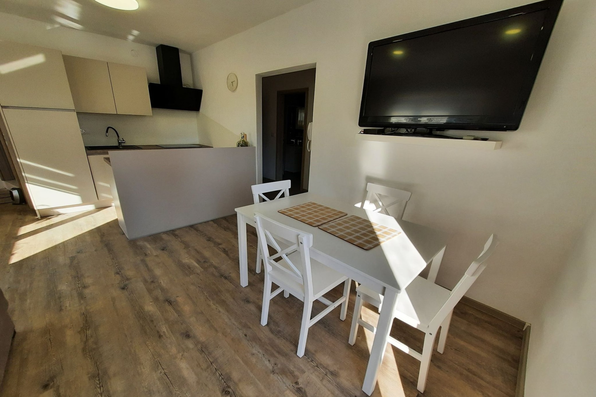 Modern and Pleasant Kamnik Apartment with Terrace - One Bedroom Apartment with Terrace