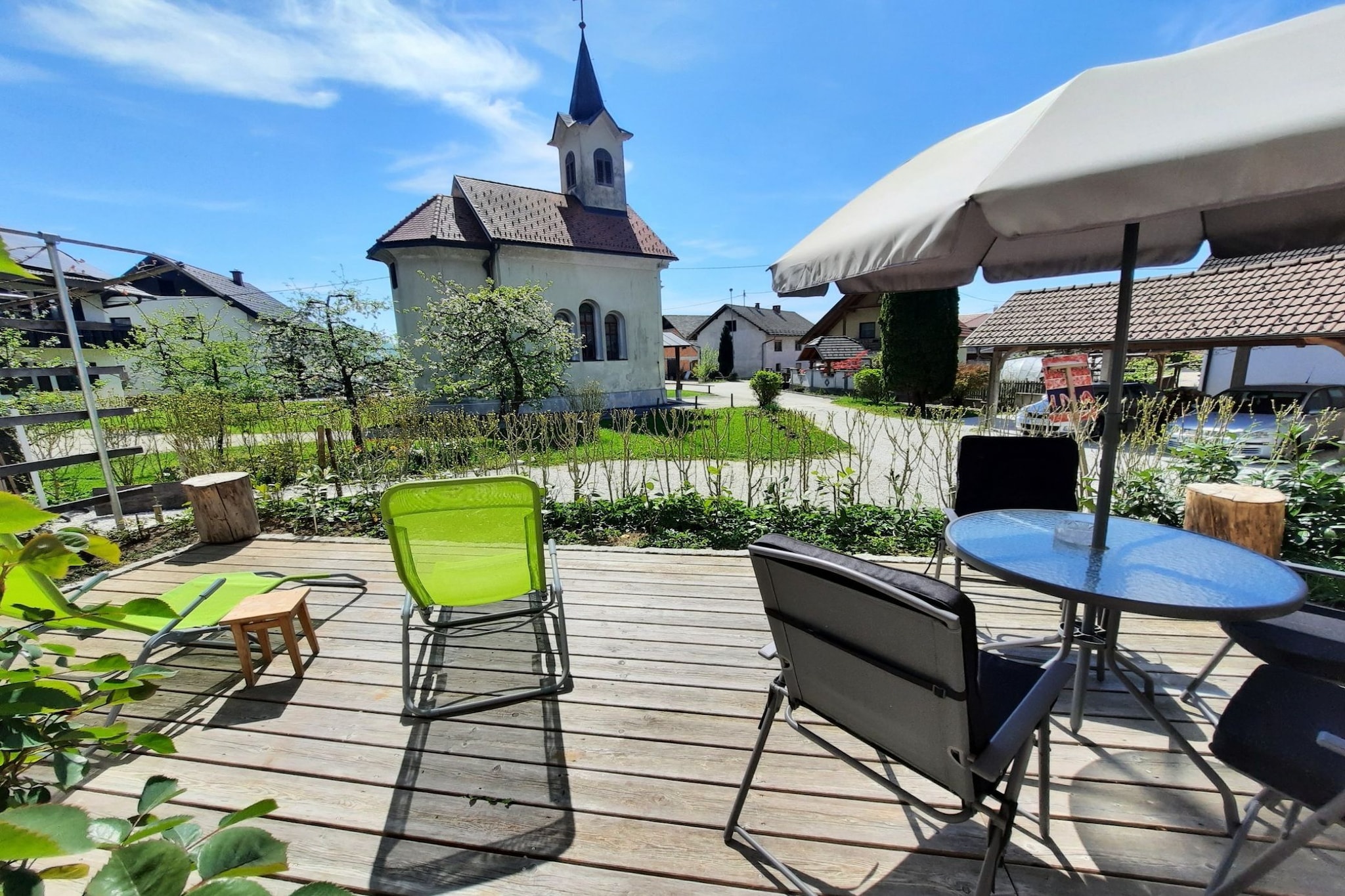 Modern and Pleasant Kamnik Apartment with Terrace - One Bedroom Apartment with Terrace-Terrace