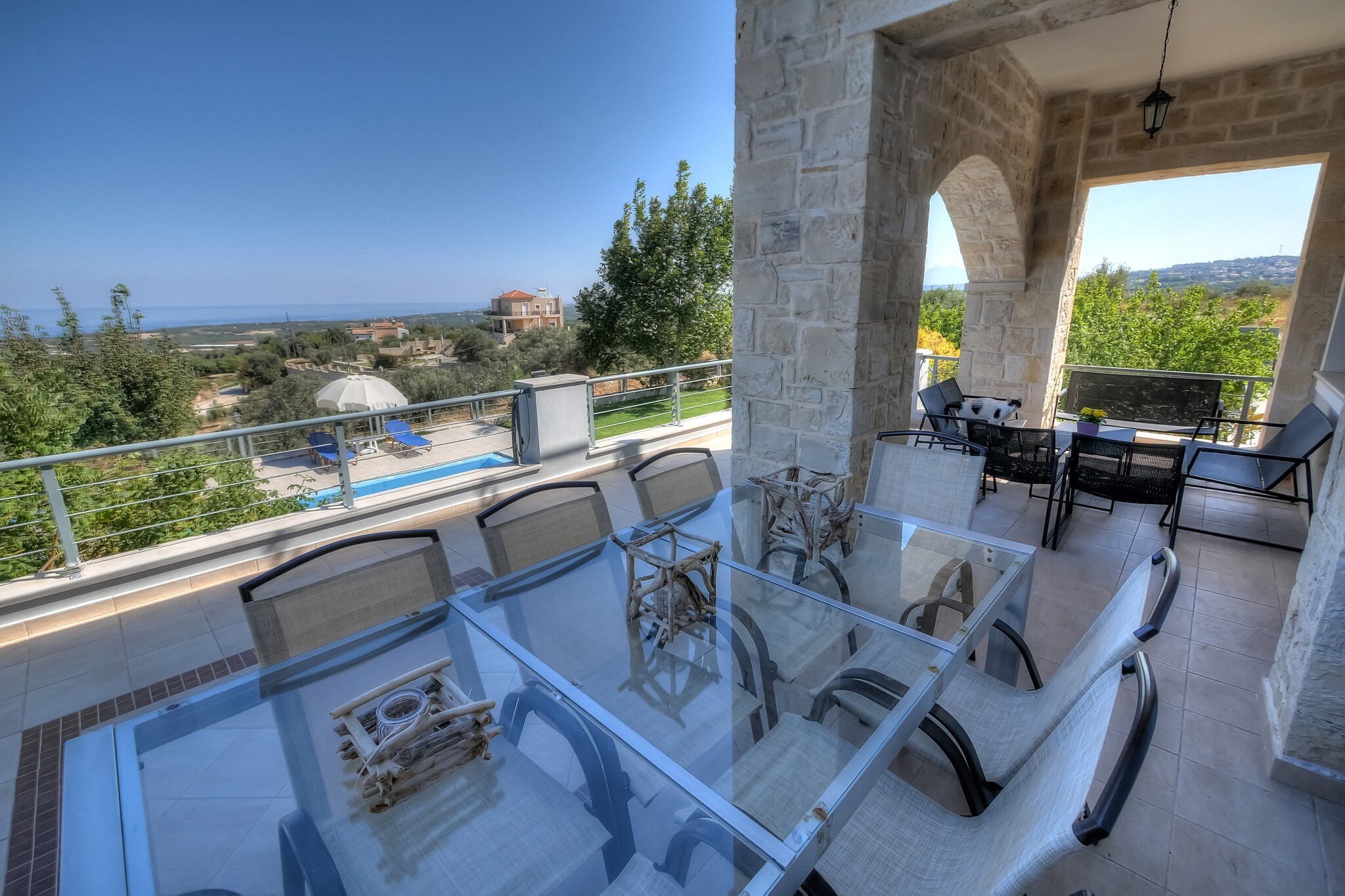 Arios Lux Villa-Terrasbalkon
