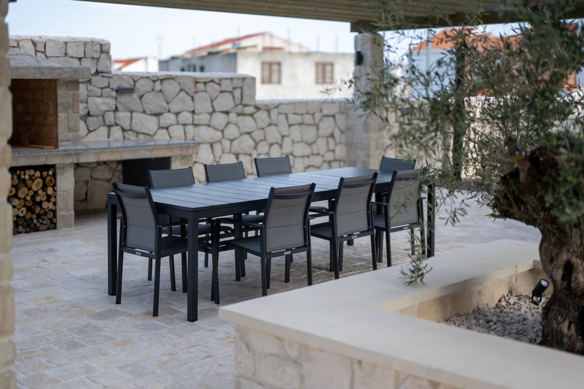 Luxury Living at Horizon Retreat - Comfort Two Bedroom Apartment  (owner Central S4)