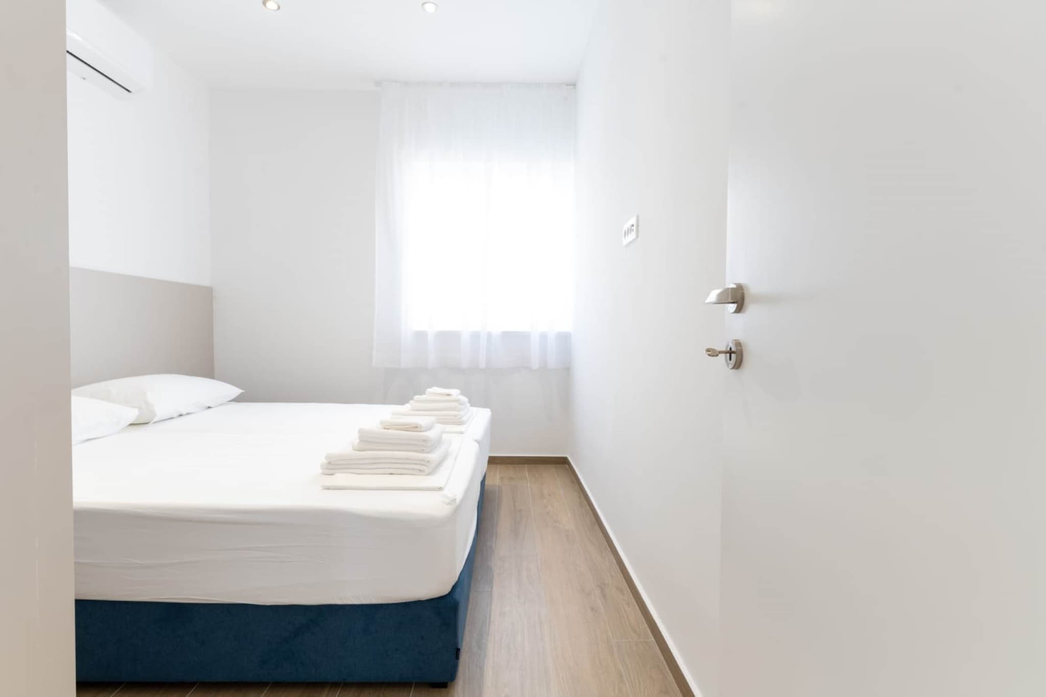 Luxury Living at Horizon Retreat - Comfort Two Bedroom Apartment  (owner Central S4)-Schlafzimmer