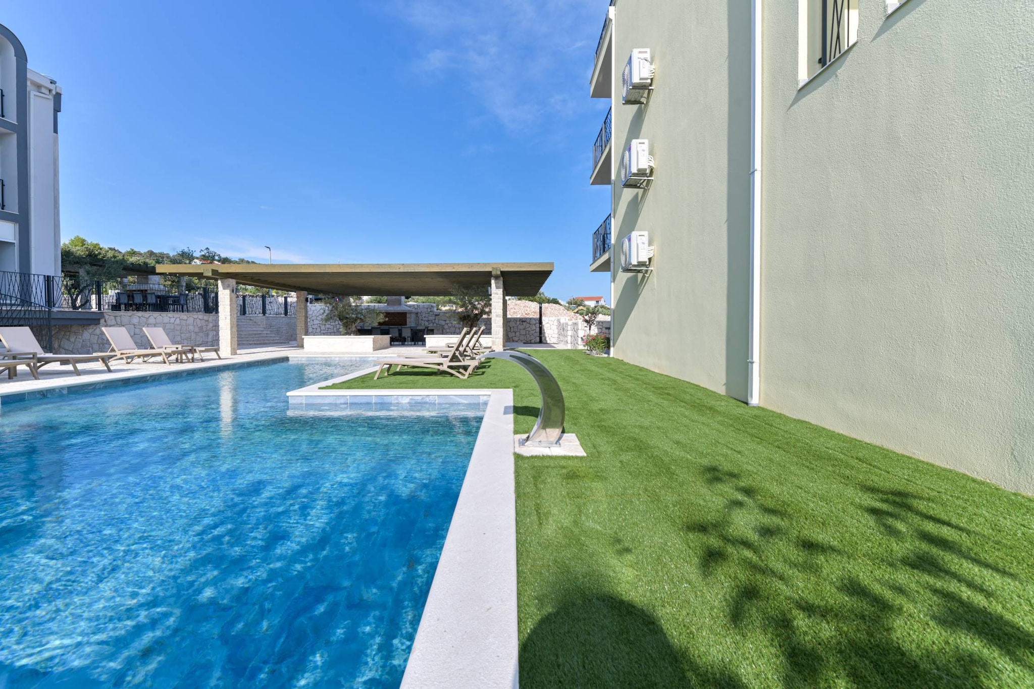 Luxury Living at Horizon Retreat - Standard Two Bedroom Apartment (Owner West S7)-Pool
