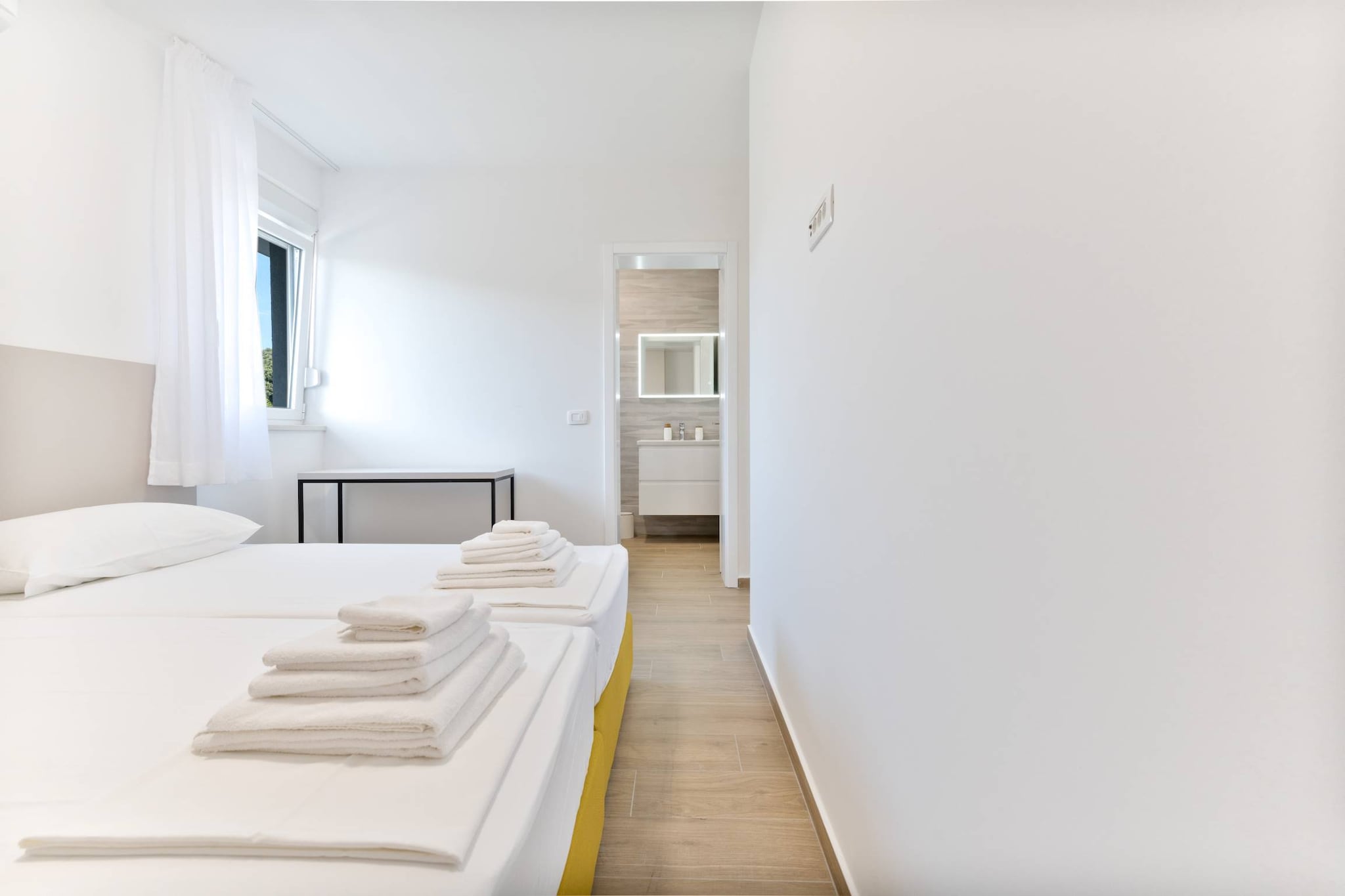 Luxury Living at Horizon Retreat - Comfort Three Bedroom Apartment (owner Central S8)