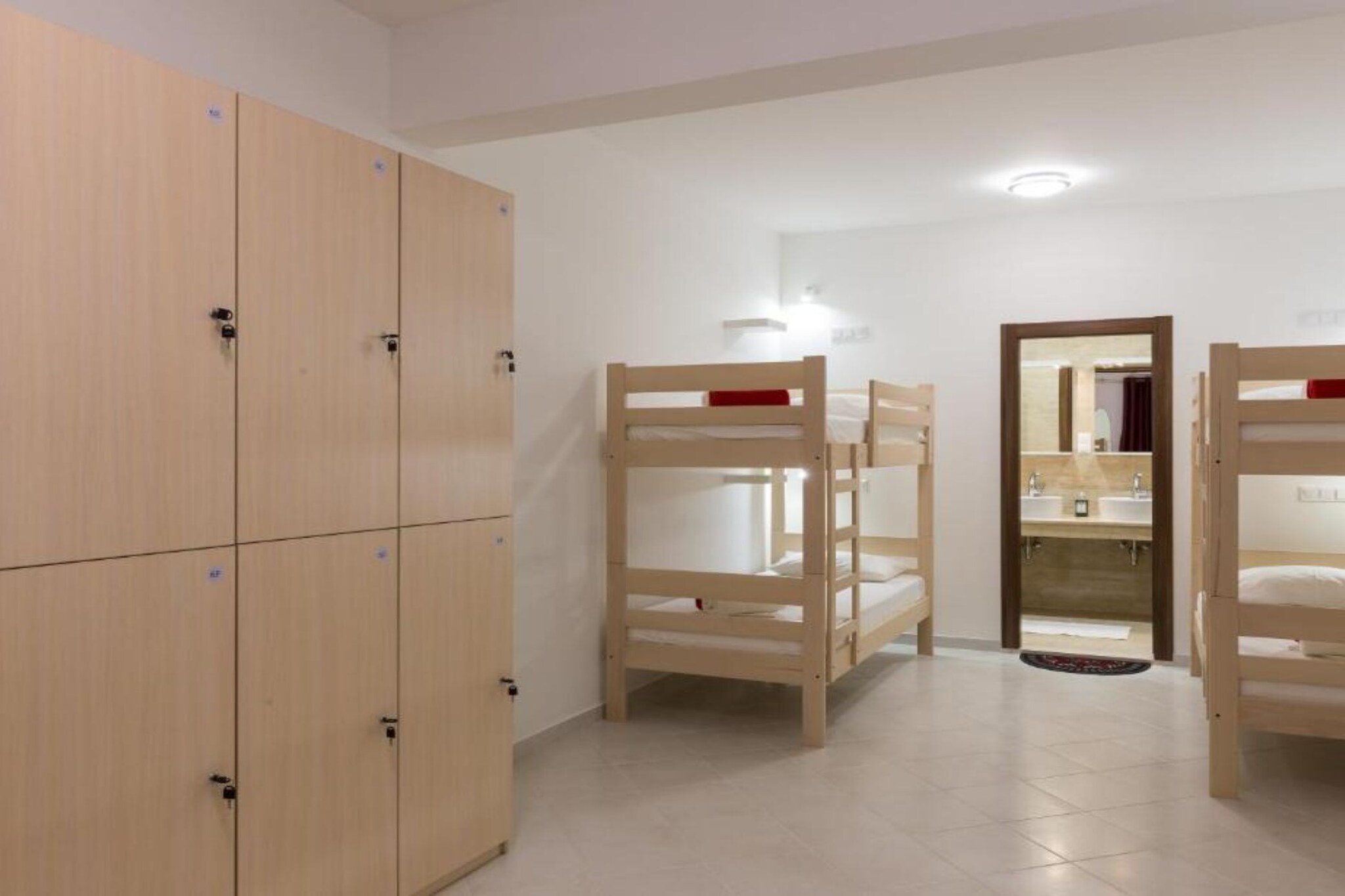 Hostel Free Bird - Bed in Four Bed Mixed Dormitory Room 2  (C)-Bedroom
