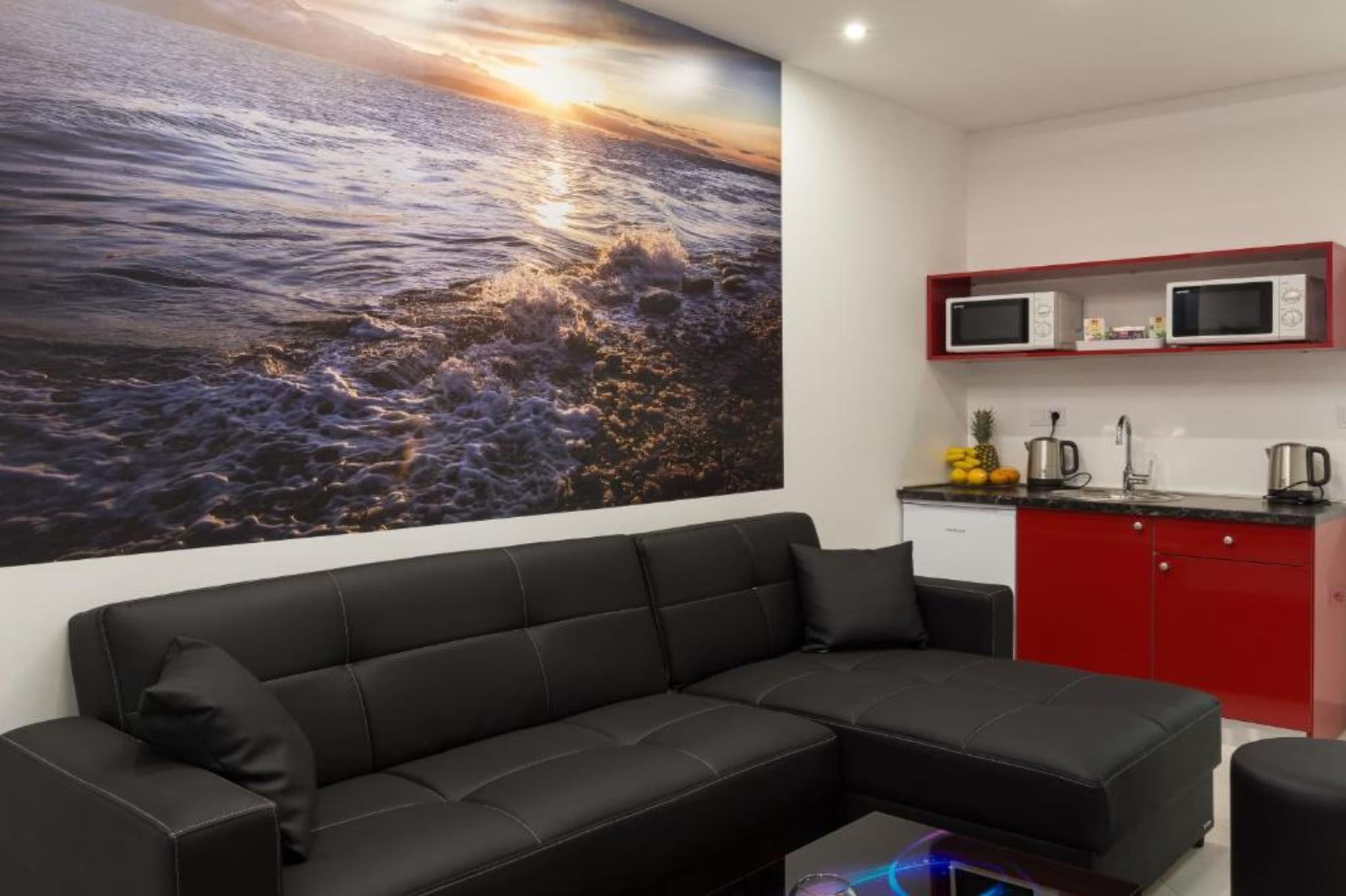 Hostel Free Bird - Bed in Four Bed Mixed Dormitory Room 2  (C)-Living room