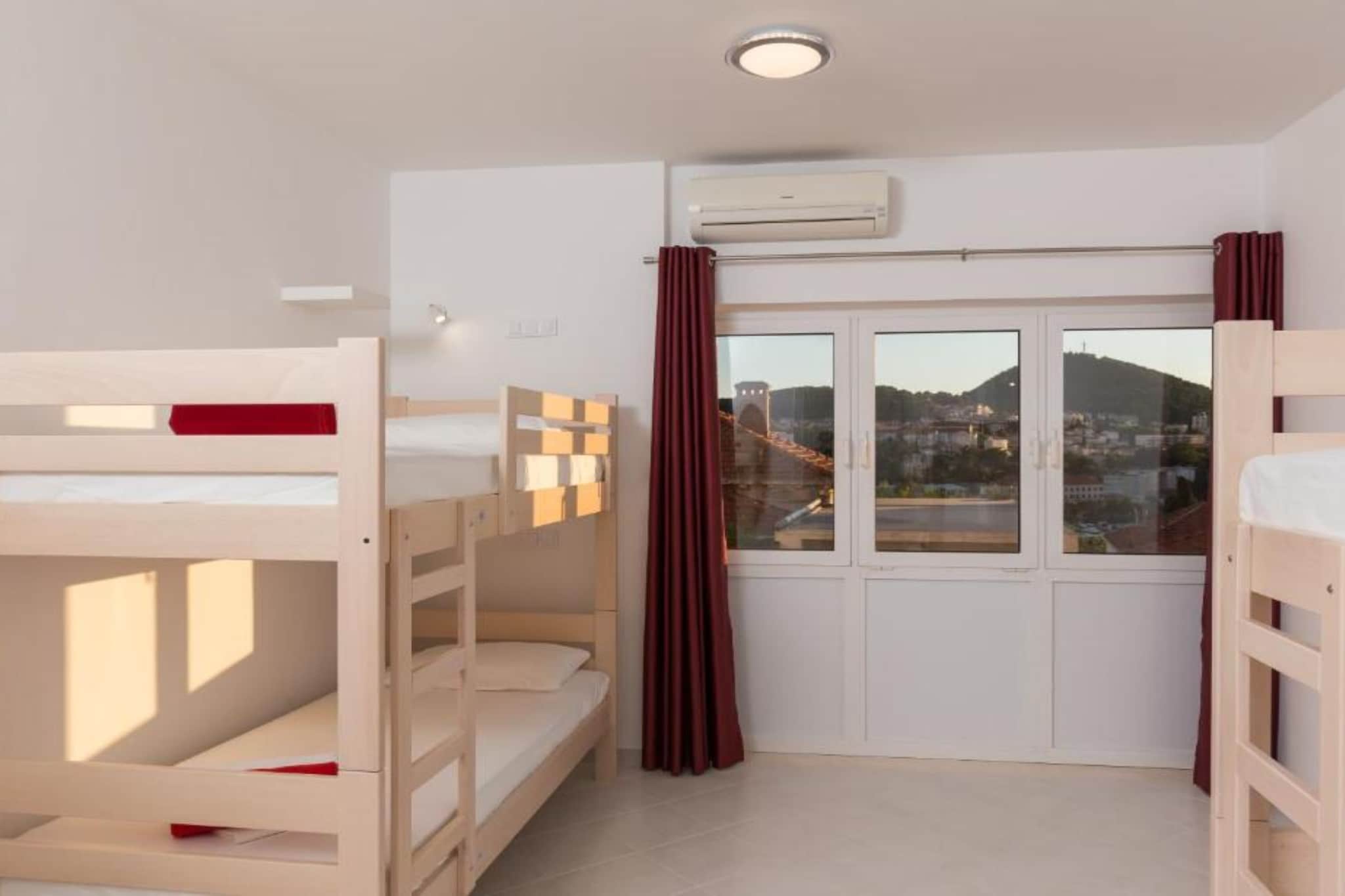 Hostel Free Bird - Bed in Four Bed Mixed Dormitory Room 2  (C)-Bedroom