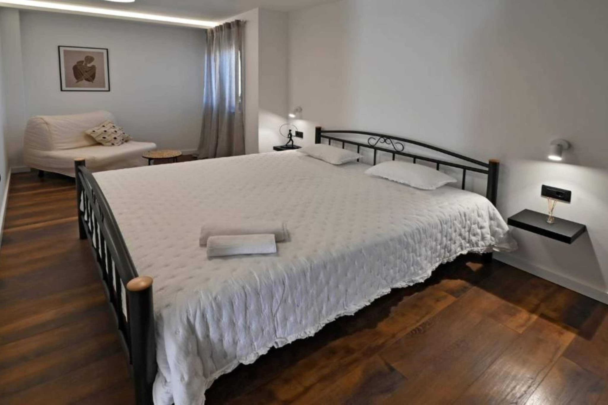 Luxury Slatine Apartments with Terrace and Garden - One Bedroom Apartment with Terrace