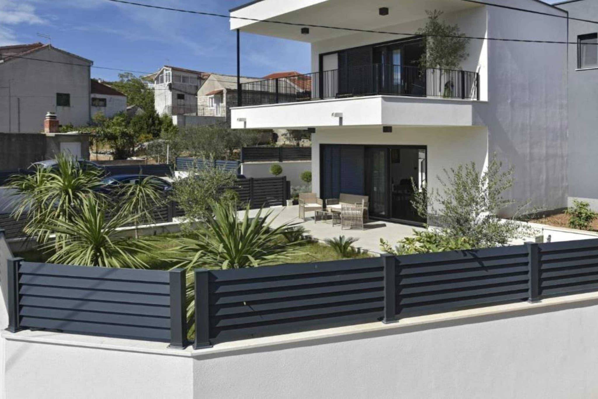 Luxury Slatine Apartments with Terrace and Garden - Two Bedroom Apartment with Terrace-Extérieur