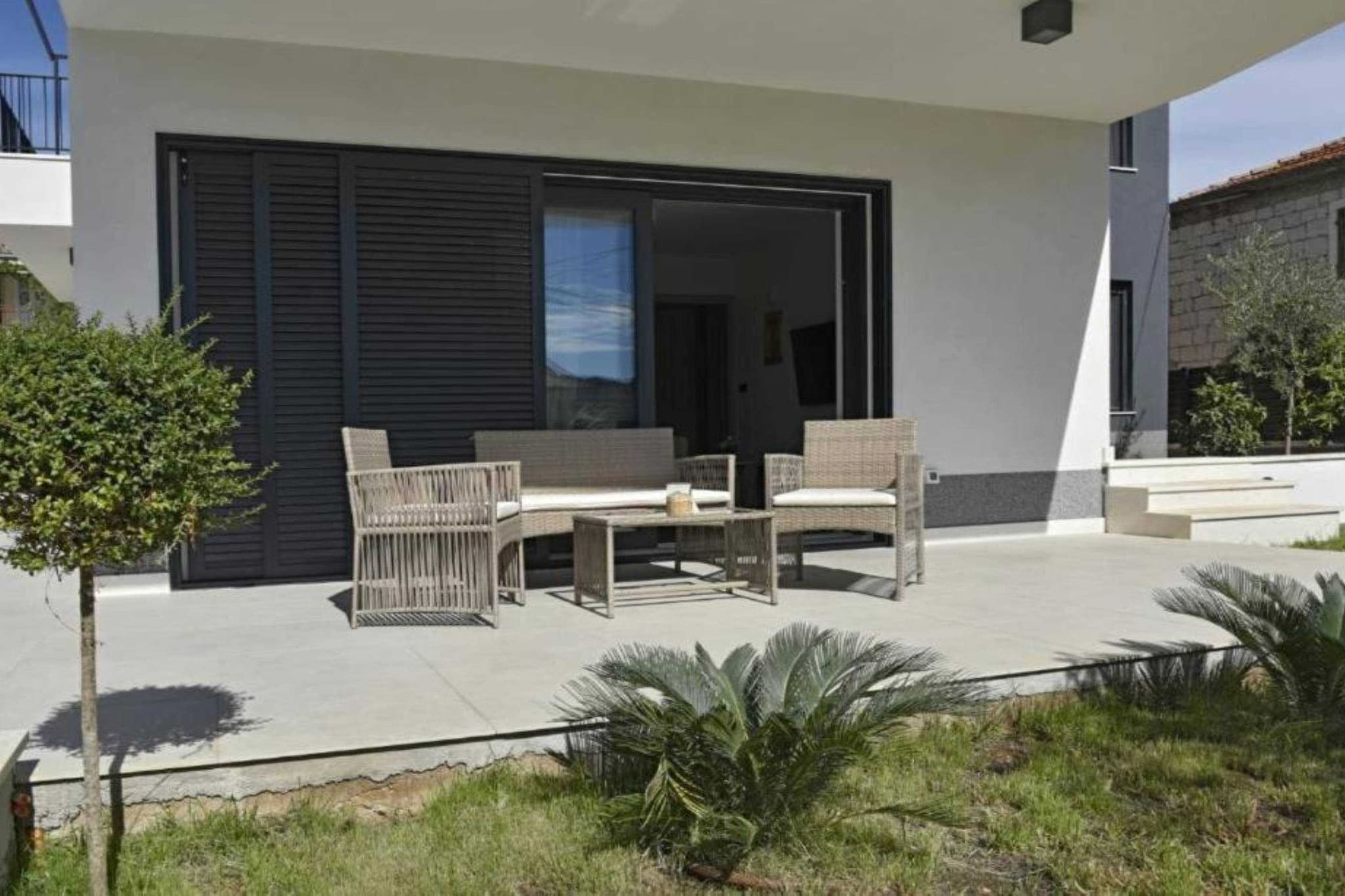 Luxury Slatine Apartments with Terrace and Garden - Two Bedroom Apartment with Terrace-Extérieur